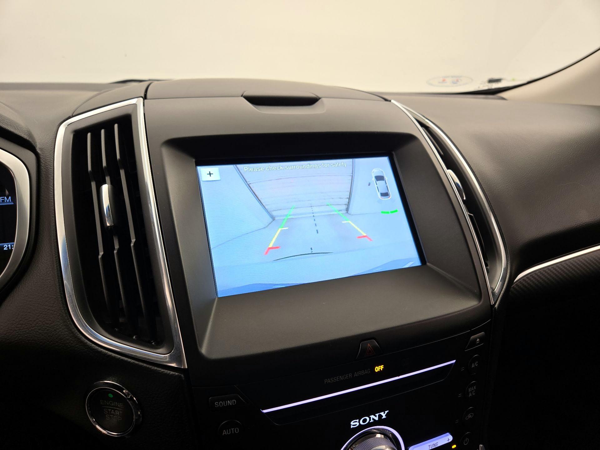 Thumbnail: 2018 Ford Edge - 15