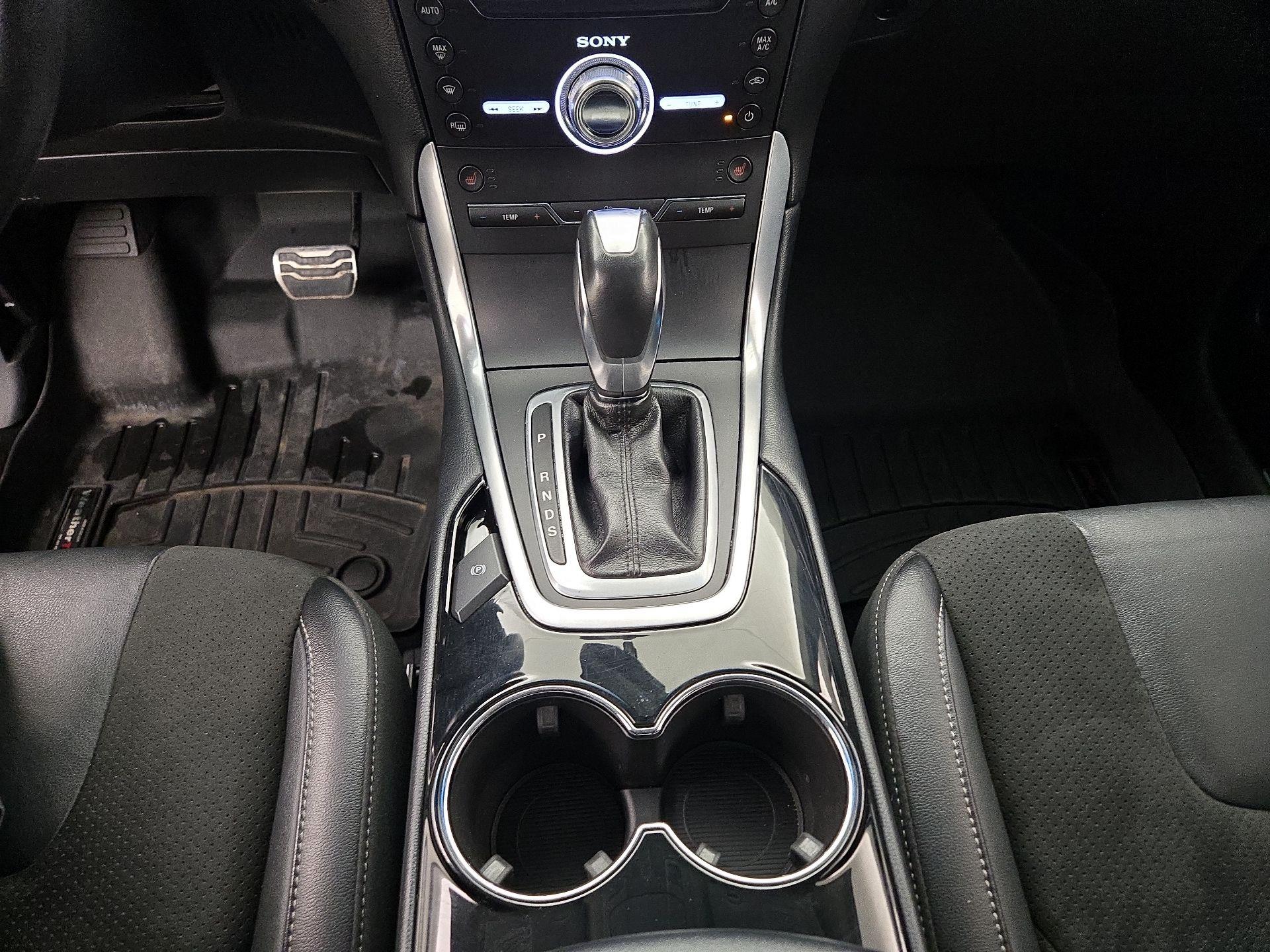 Thumbnail: 2018 Ford Edge - 18