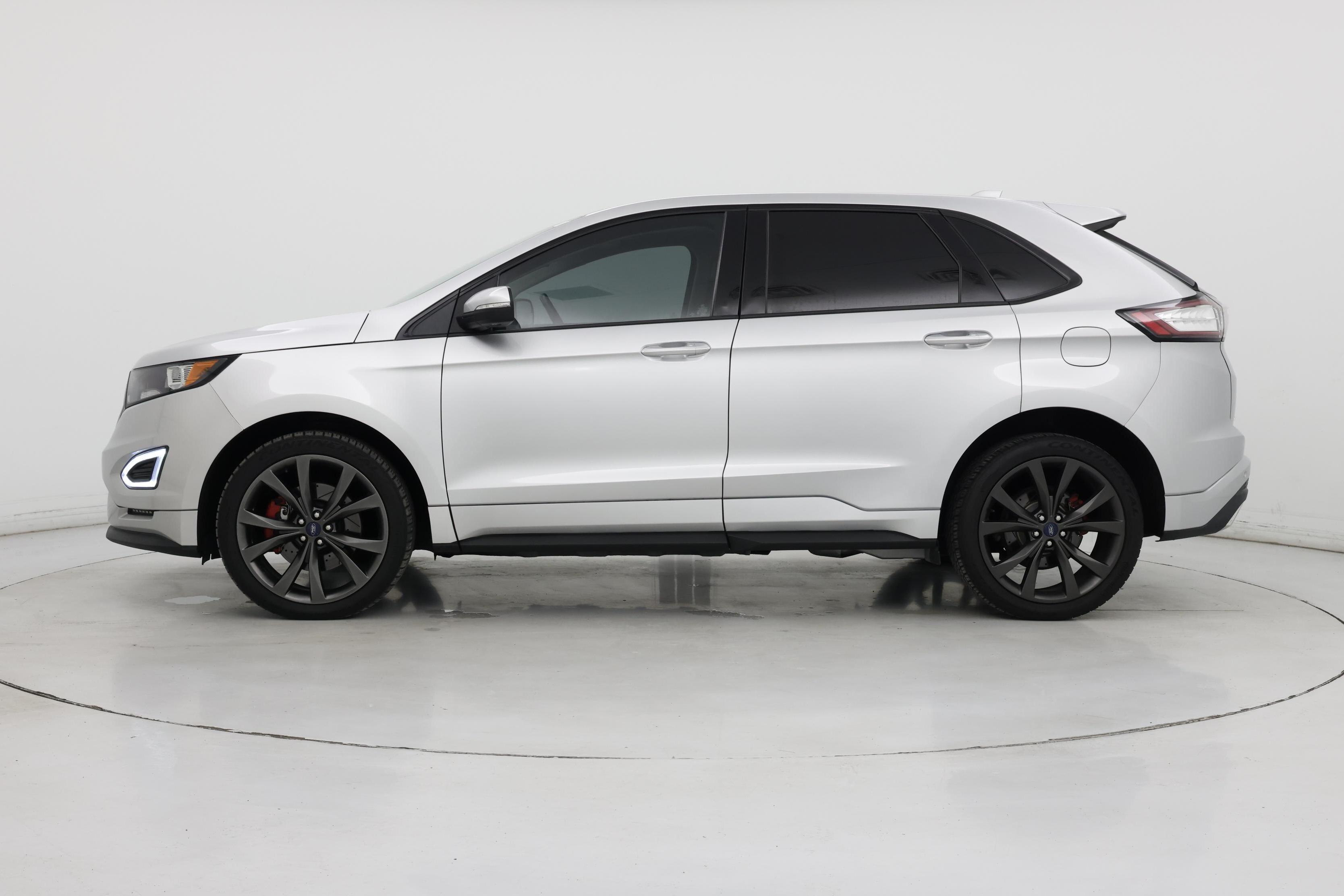 Thumbnail: 2018 Ford Edge - 3