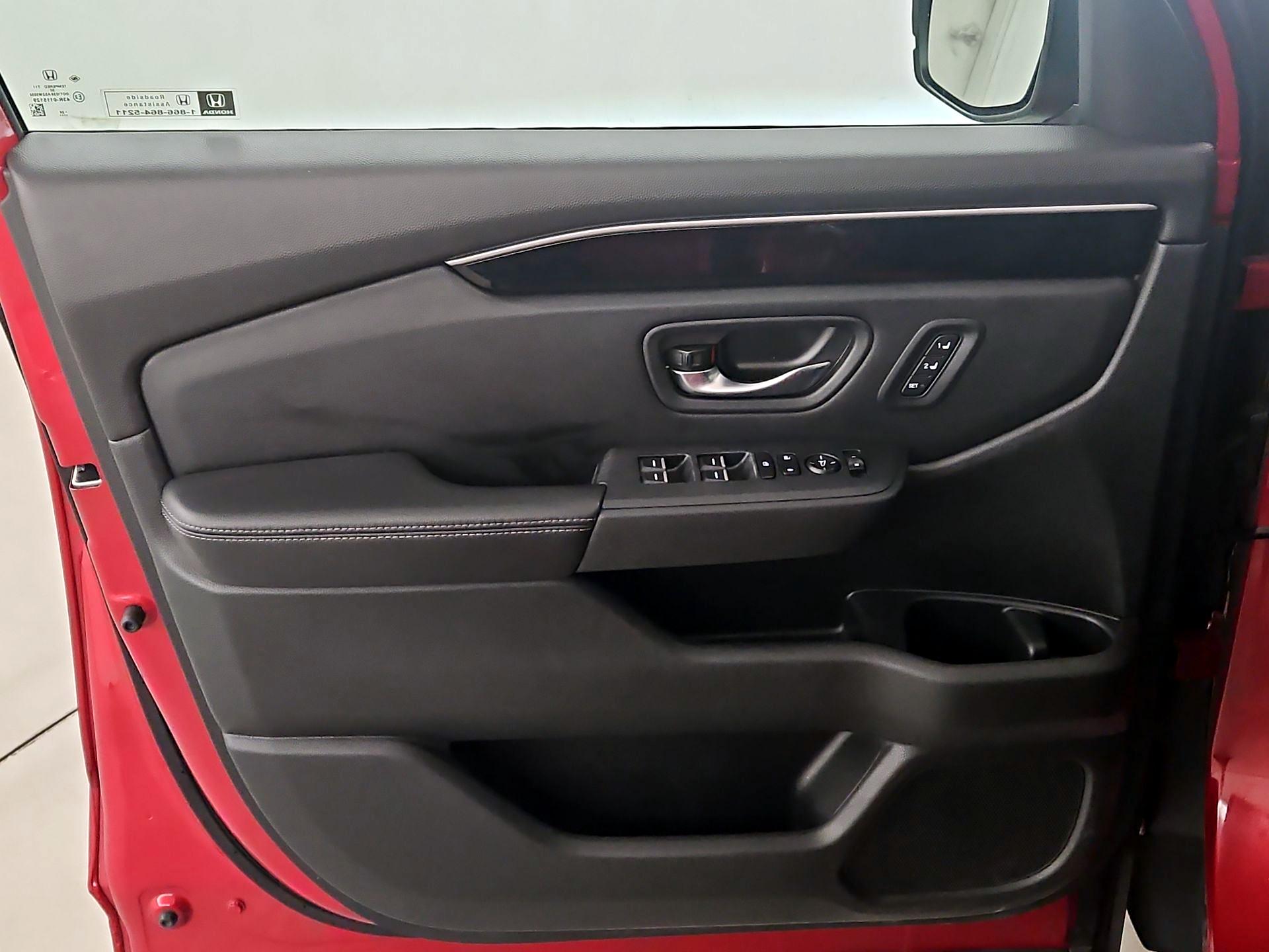 Thumbnail: 2025 Honda Pilot - 12