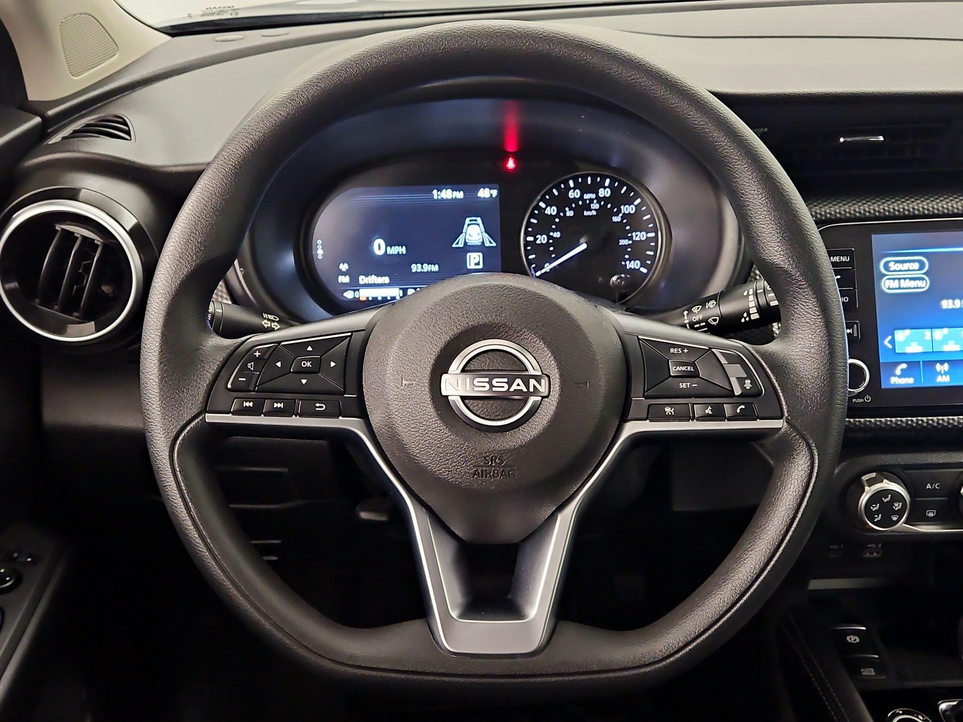 Thumbnail: 2024 Nissan Kicks - 10