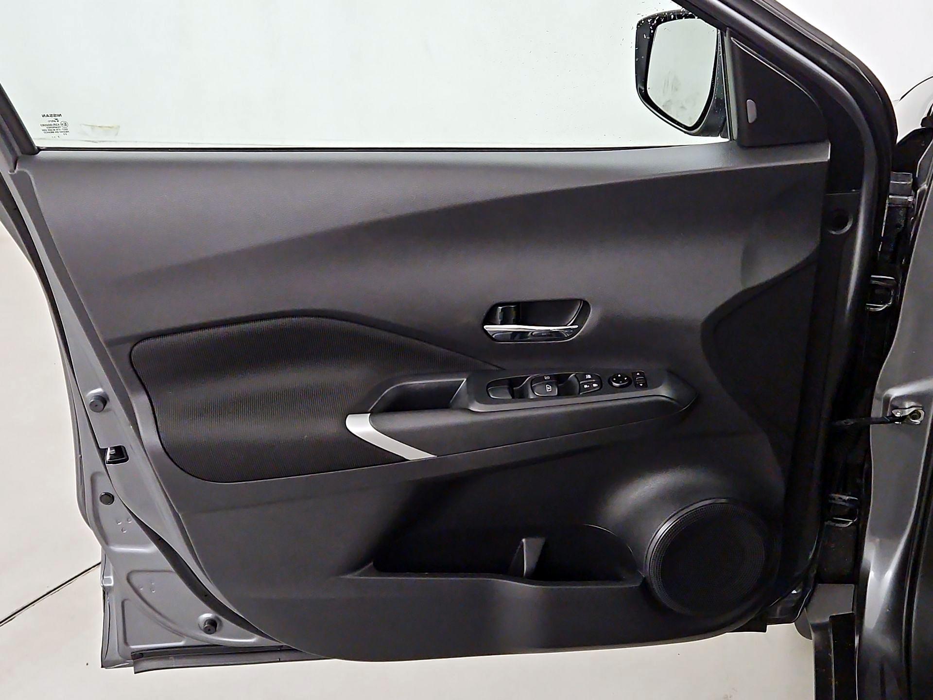 Thumbnail: 2024 Nissan Kicks - 12