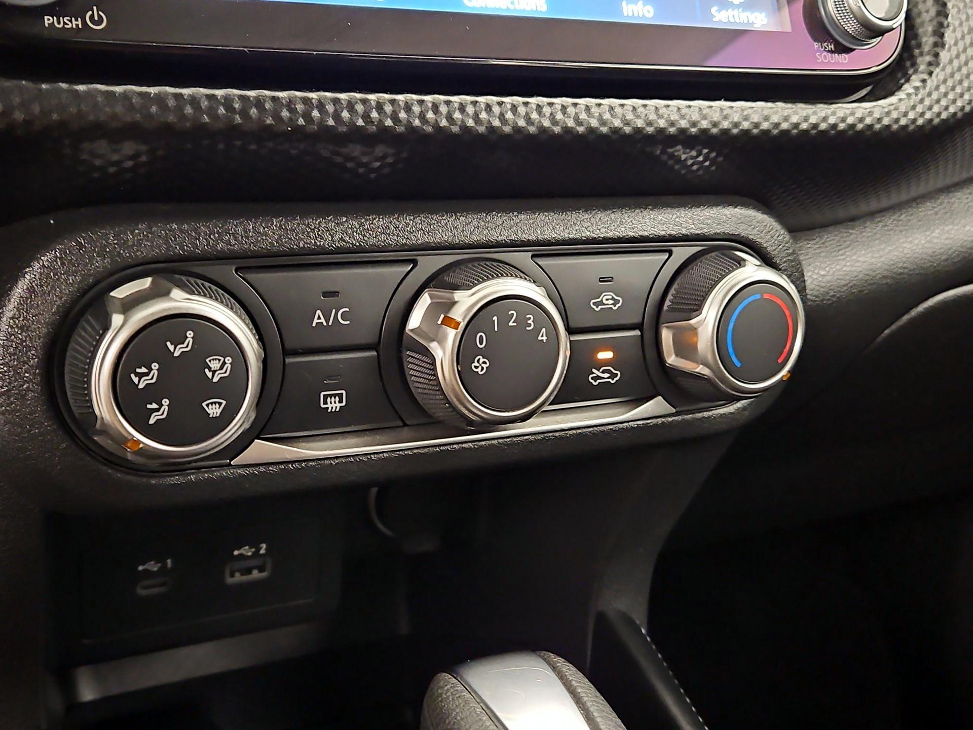 Thumbnail: 2024 Nissan Kicks - 15