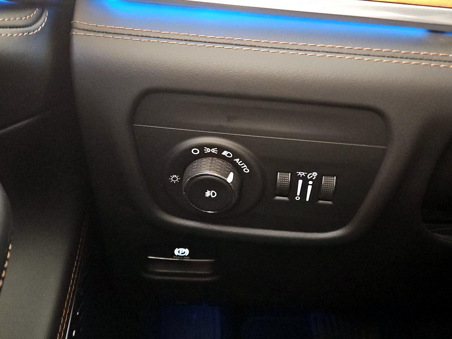 Thumbnail: 2023 Jeep Grand Cherokee L - 13