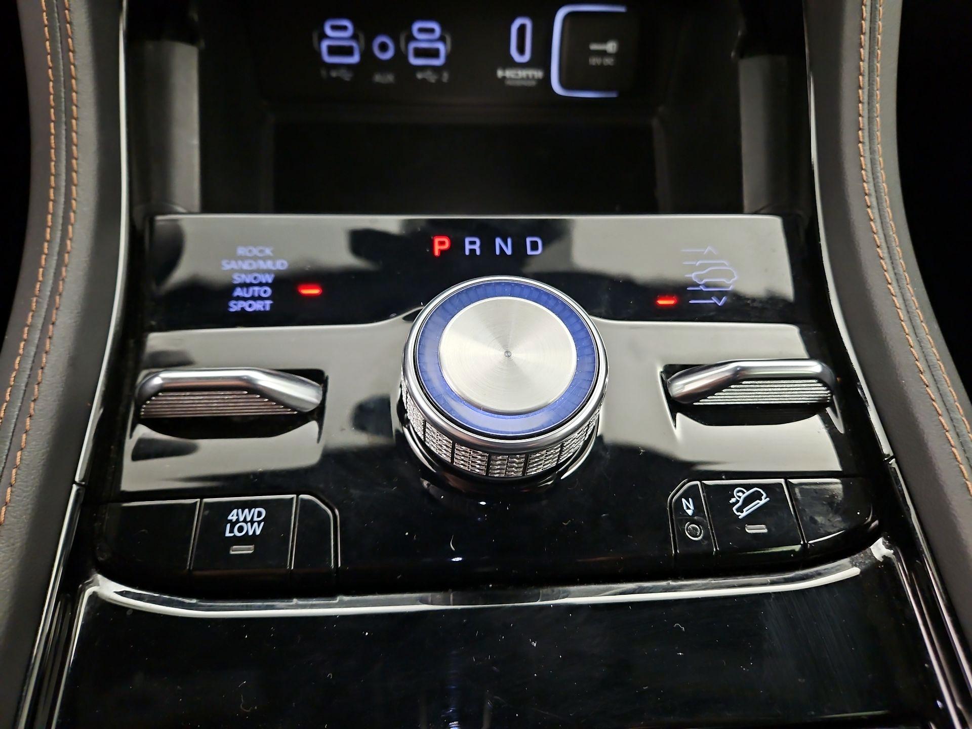 Thumbnail: 2023 Jeep Grand Cherokee L - 18