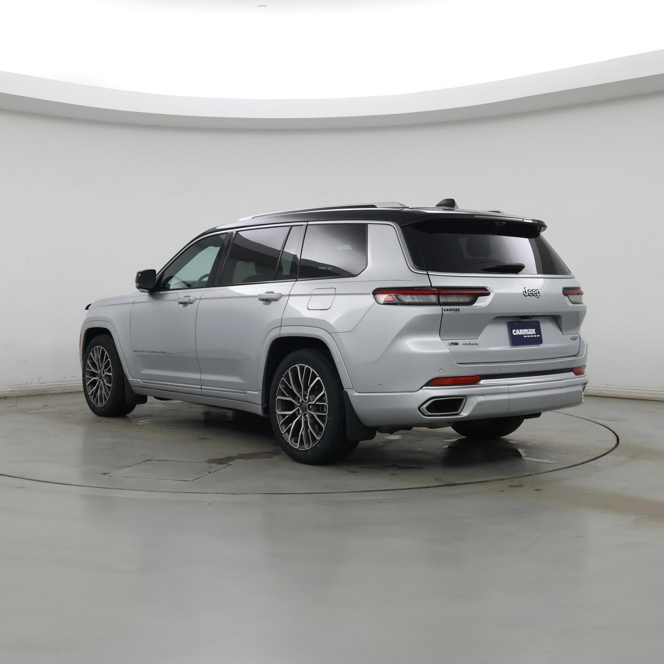 Thumbnail: 2023 Jeep Grand Cherokee L - 2