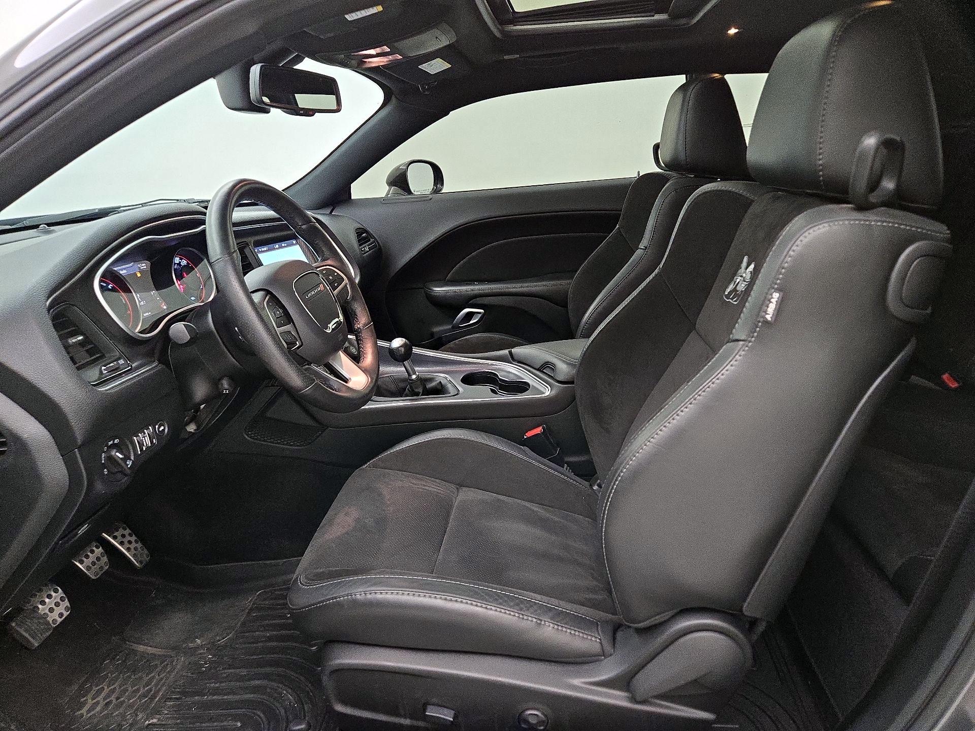 Thumbnail: 2018 Dodge Challenger - 11