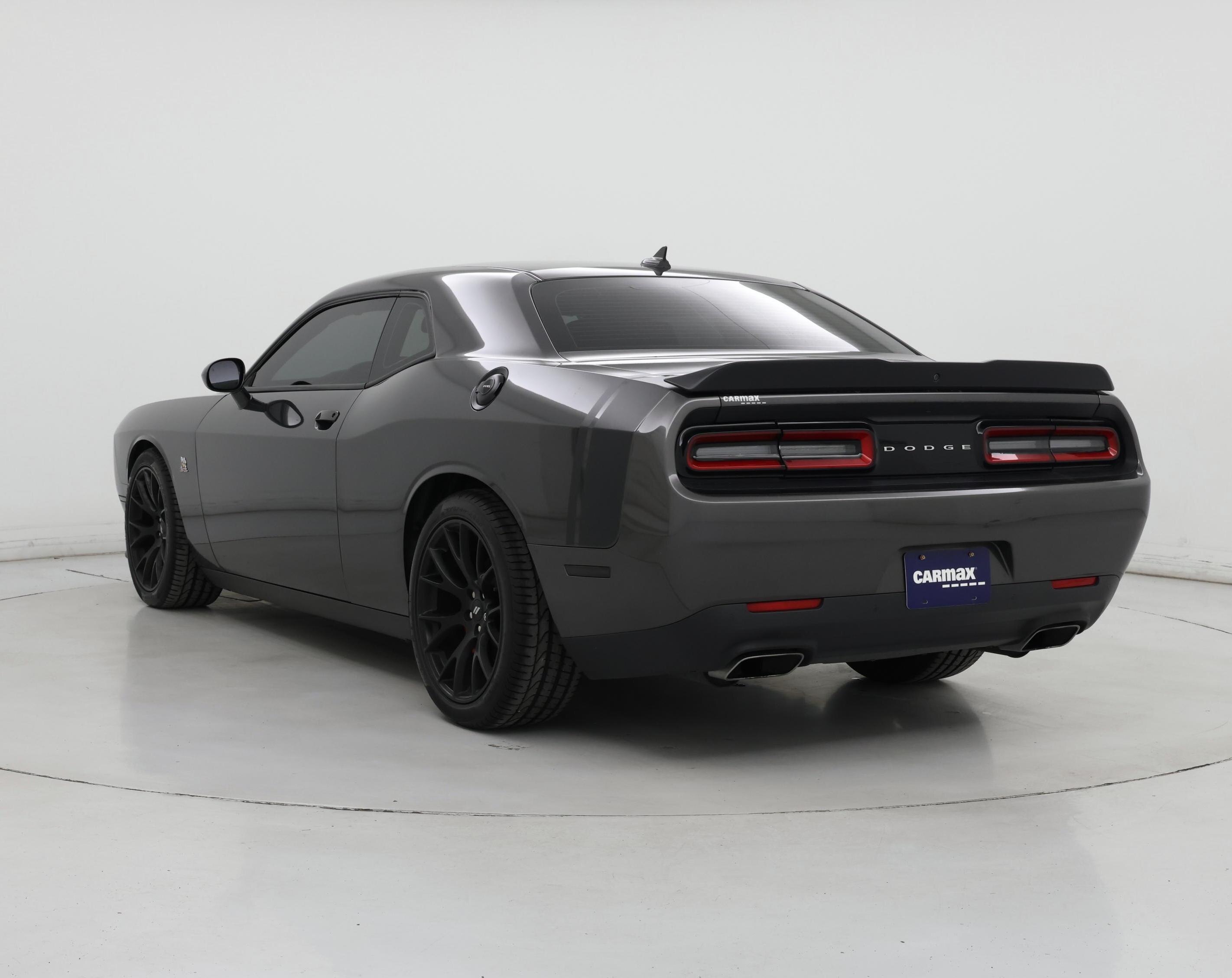 Thumbnail: 2018 Dodge Challenger - 2
