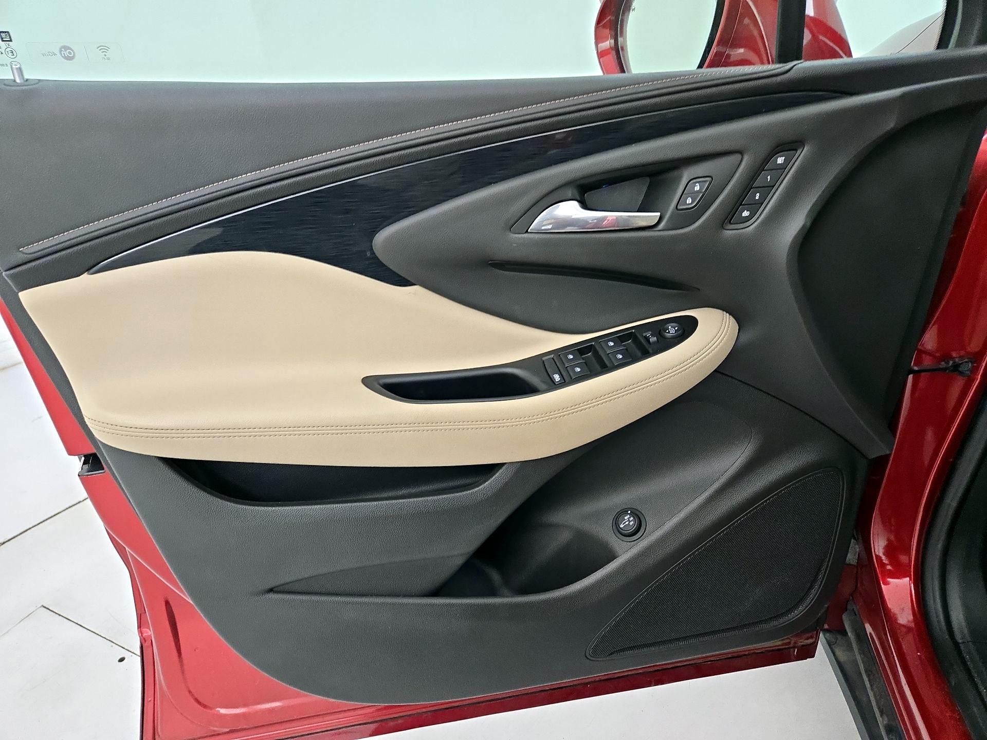 Thumbnail: 2018 Buick Envision - 12