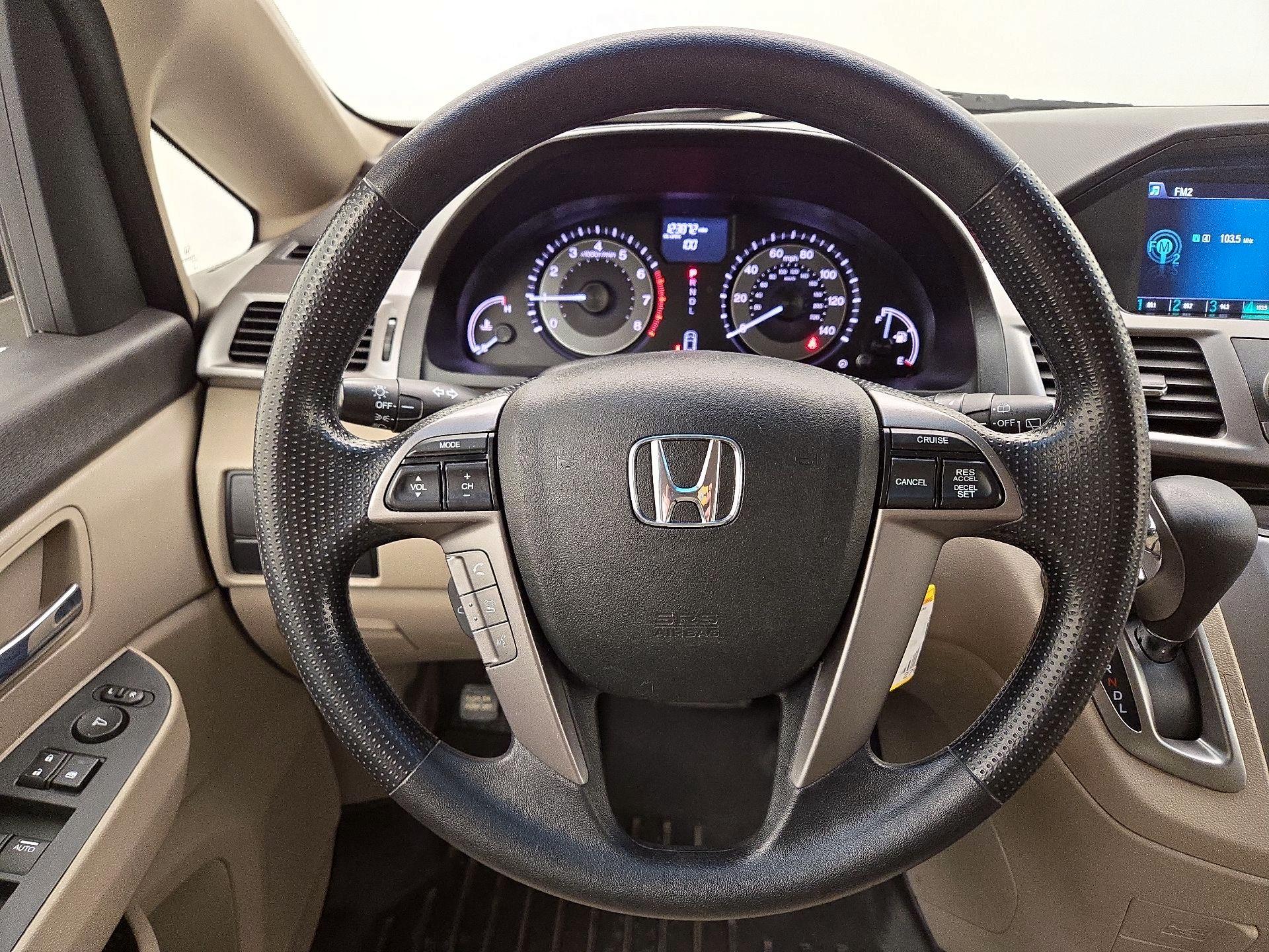 Thumbnail: 2016 Honda Odyssey - 10