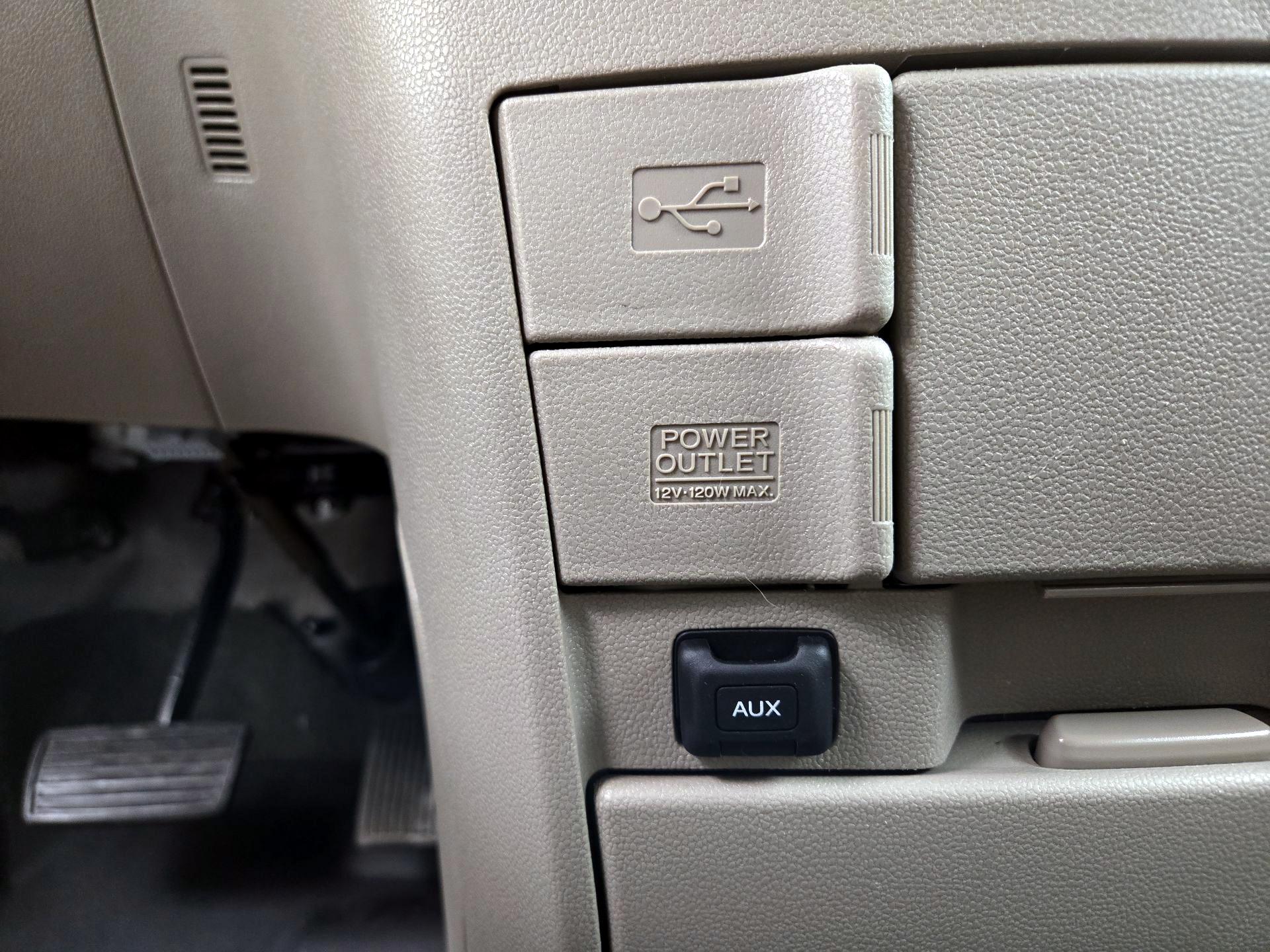 Thumbnail: 2016 Honda Odyssey - 18