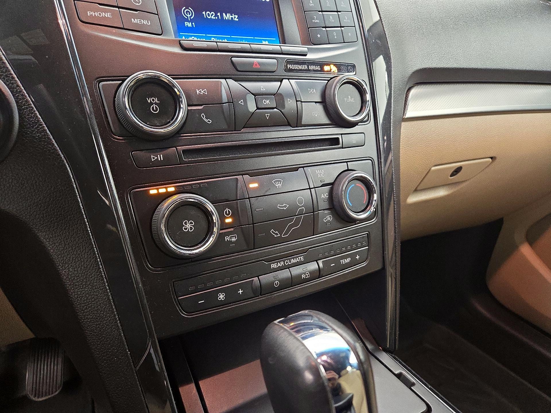 Thumbnail: 2017 Ford Explorer - 16