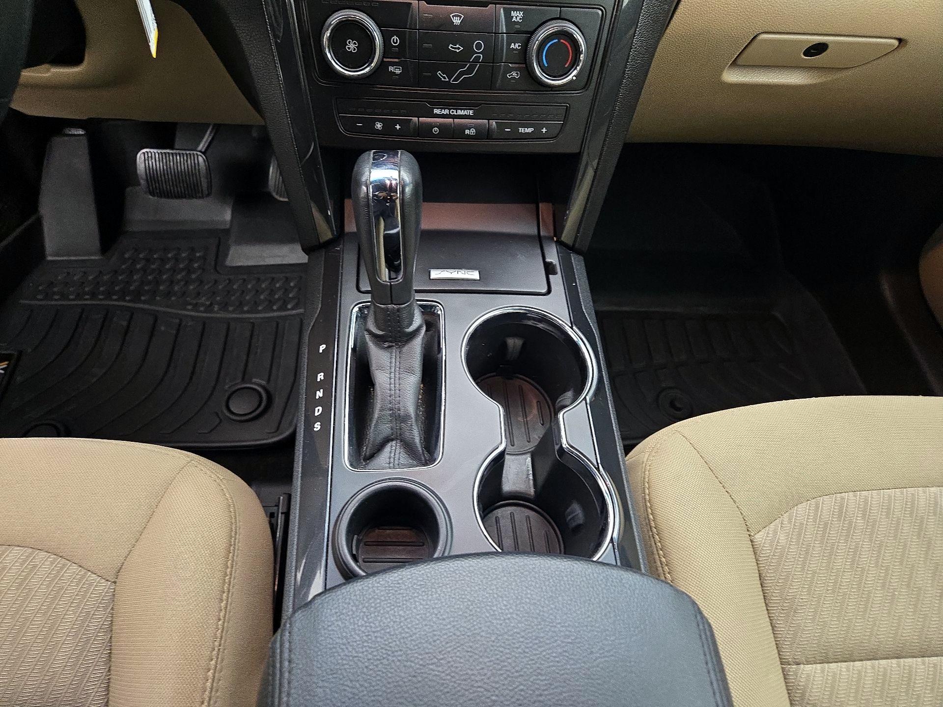 Thumbnail: 2017 Ford Explorer - 17