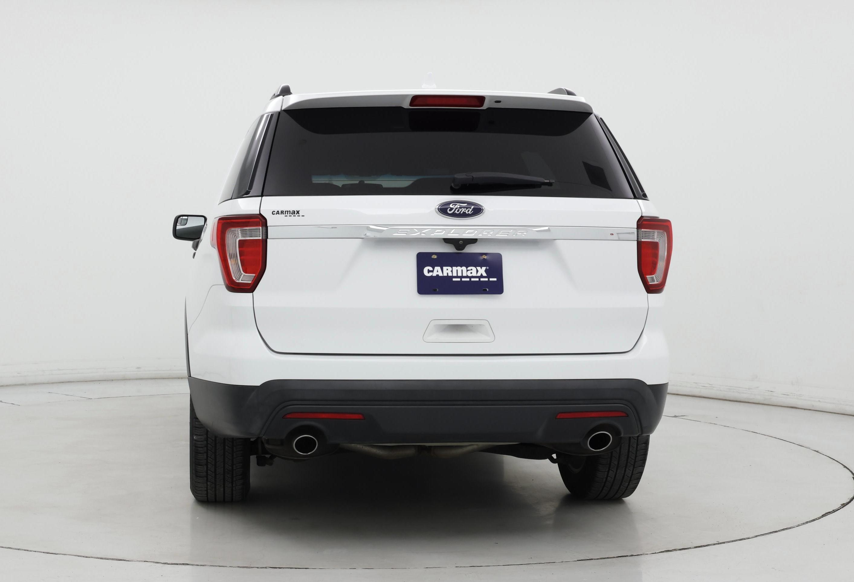 Thumbnail: 2017 Ford Explorer - 6