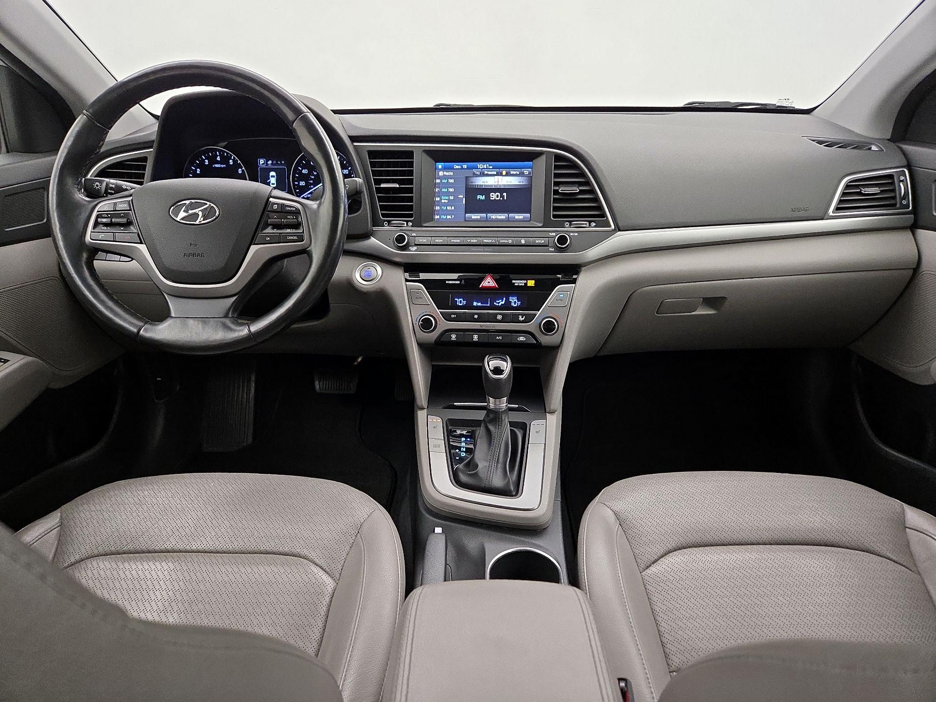 Thumbnail: 2017 Hyundai Elantra - 9