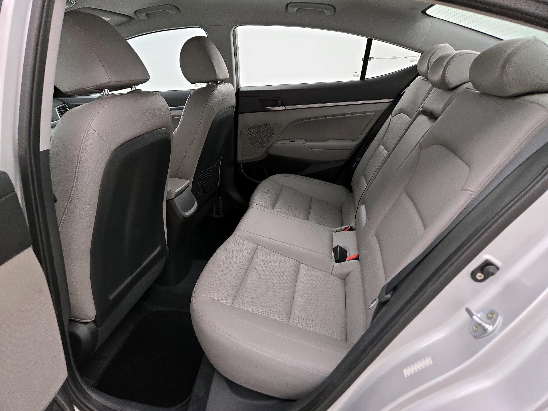 Thumbnail: 2017 Hyundai Elantra - 19