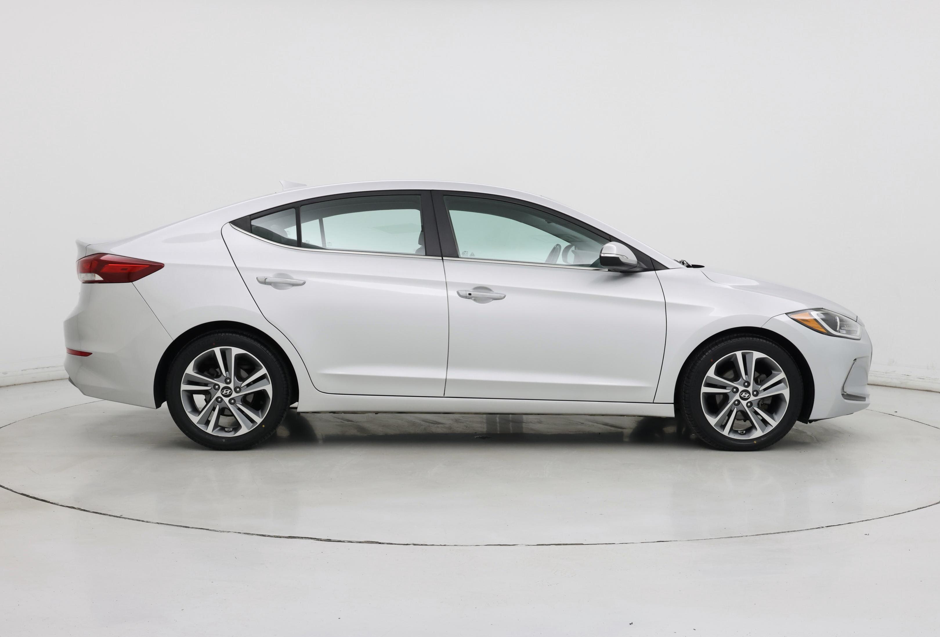 Thumbnail: 2017 Hyundai Elantra - 7