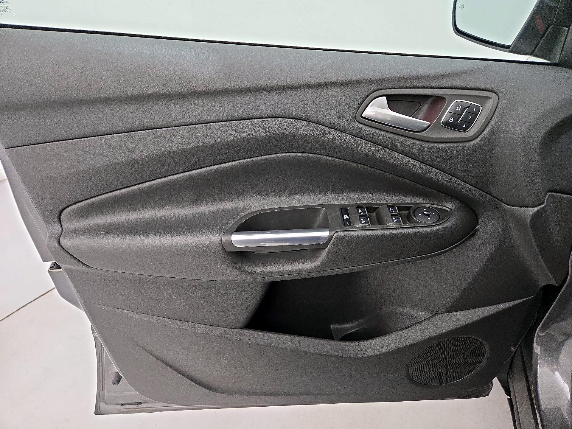 Thumbnail: 2014 Ford Escape - 12