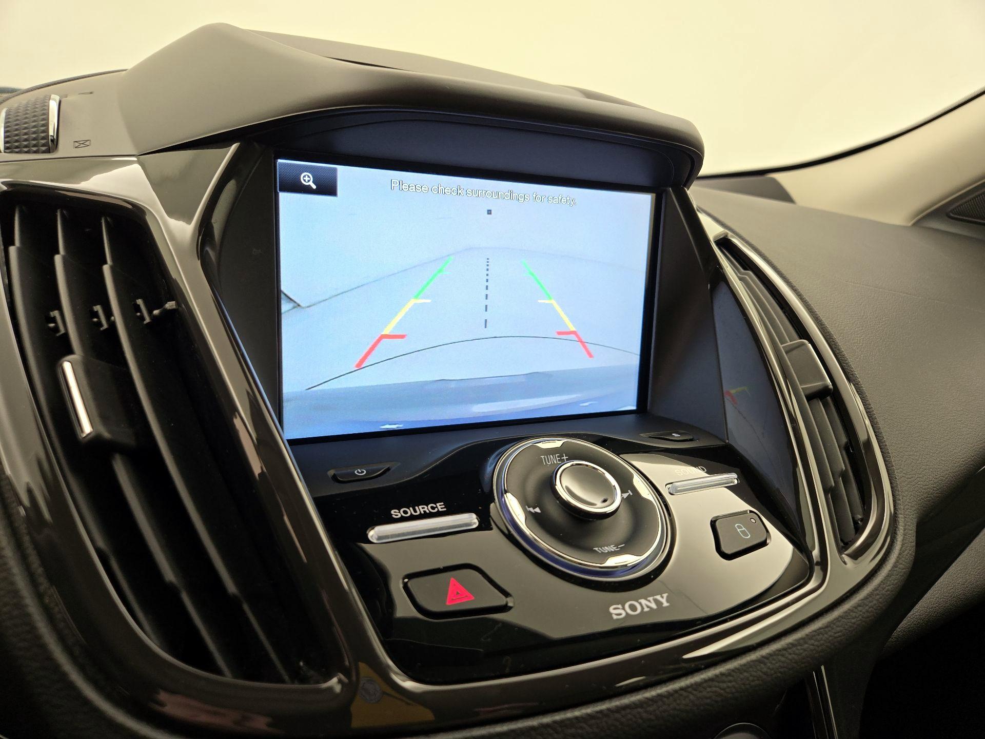 Thumbnail: 2014 Ford Escape - 15