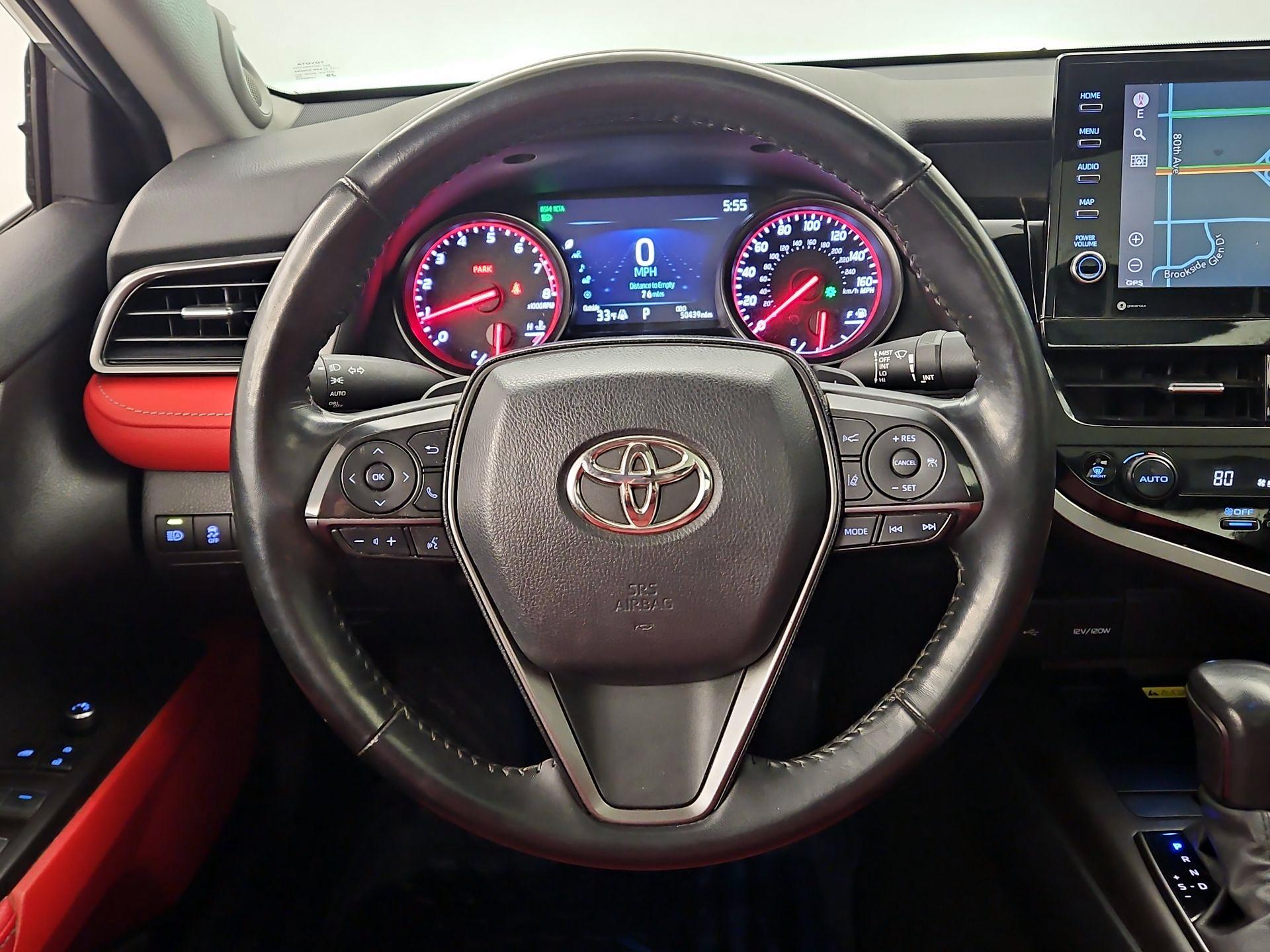 Thumbnail: 2022 Toyota Camry - 10