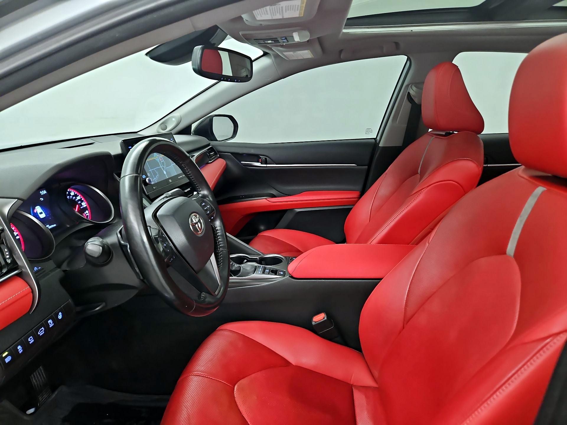 Thumbnail: 2022 Toyota Camry - 11