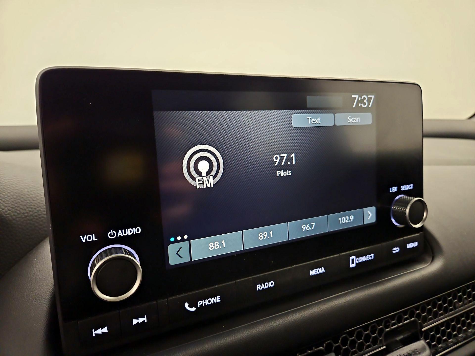 Thumbnail: 2024 Honda HR-V - 15