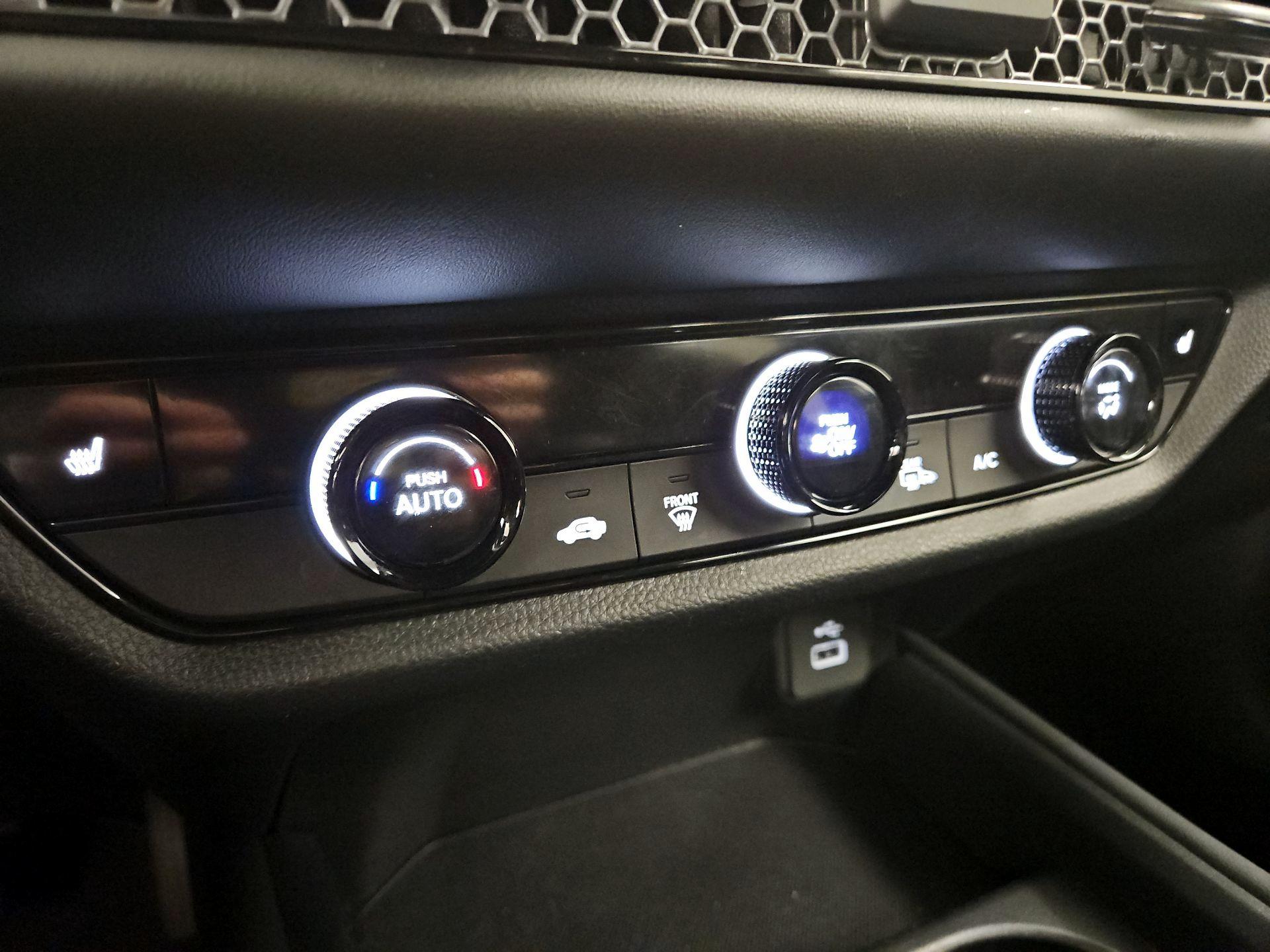 Thumbnail: 2024 Honda HR-V - 16