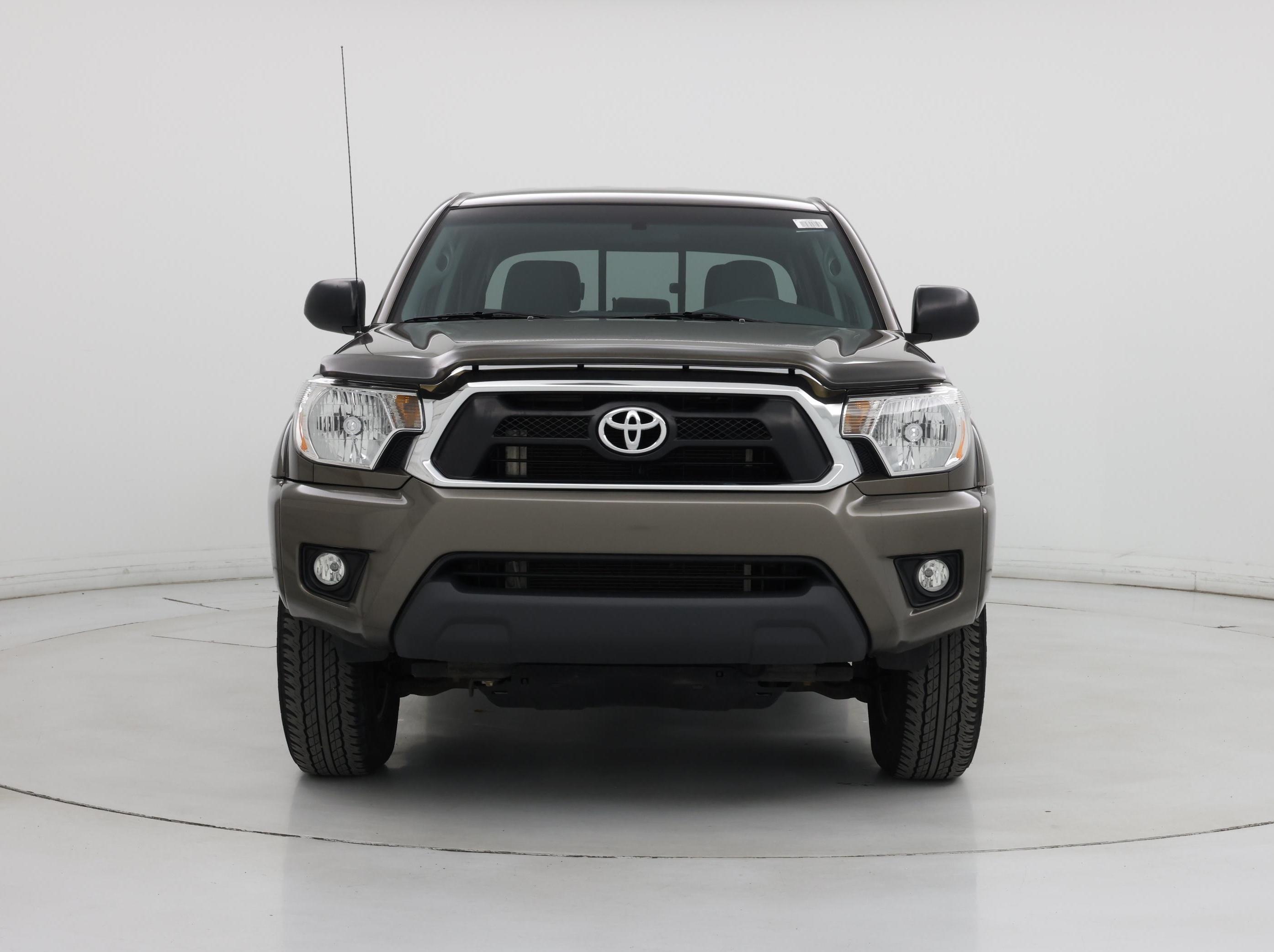 Thumbnail: 2015 Toyota Tacoma - 5