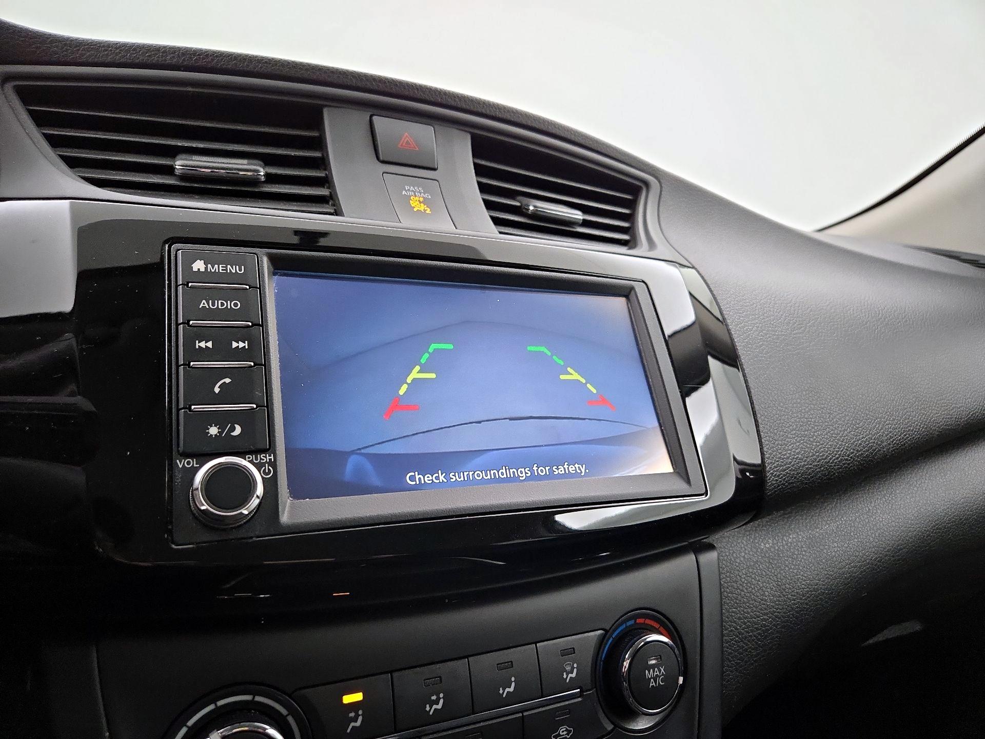 Thumbnail: 2019 Nissan Sentra - 14