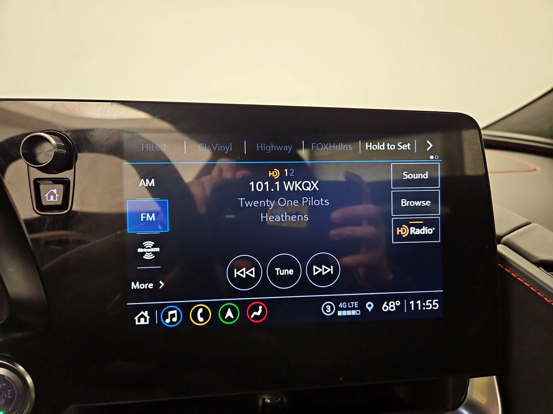 Thumbnail: 2021 Chevrolet Corvette - 16