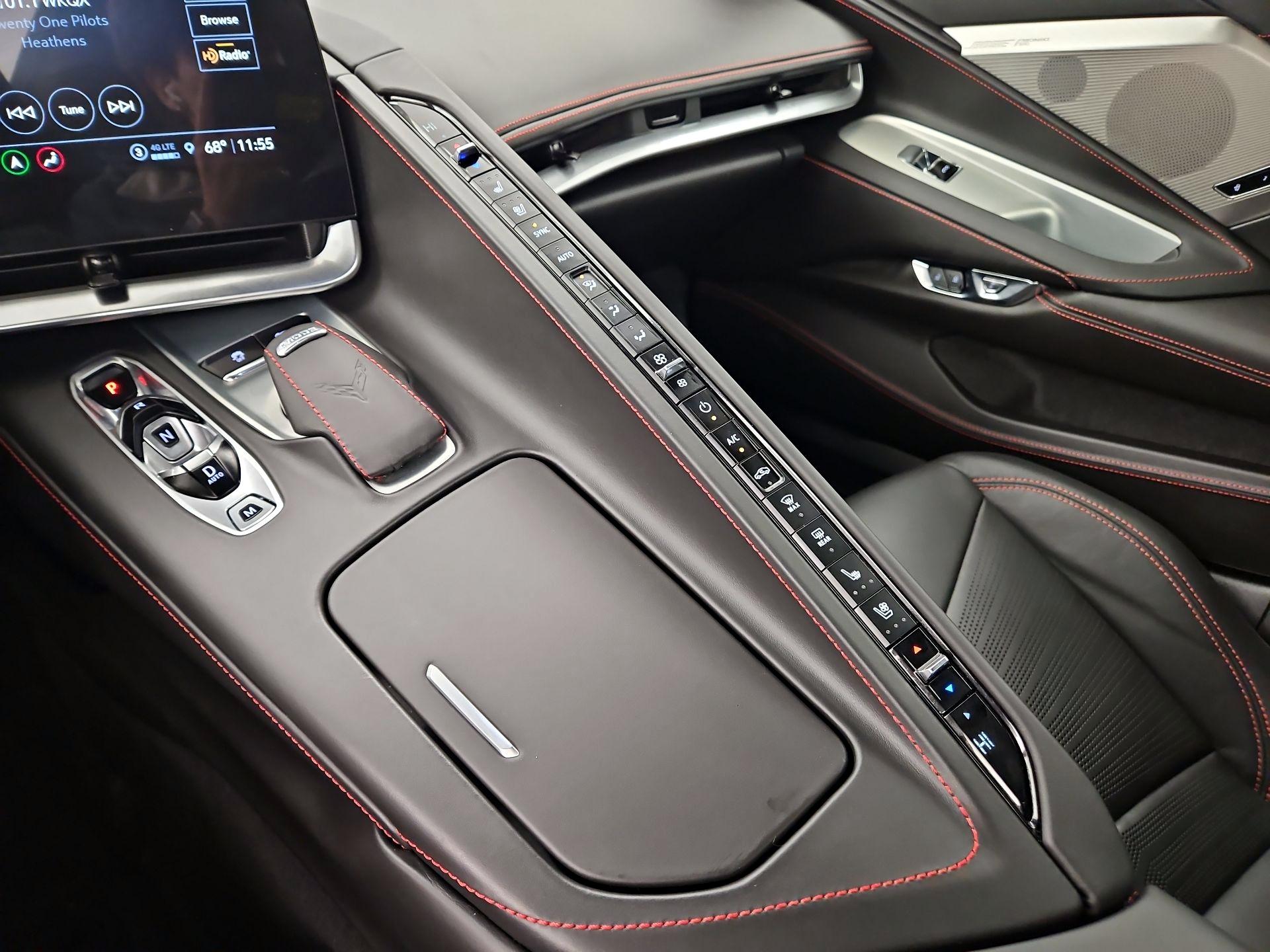 Thumbnail: 2021 Chevrolet Corvette - 17