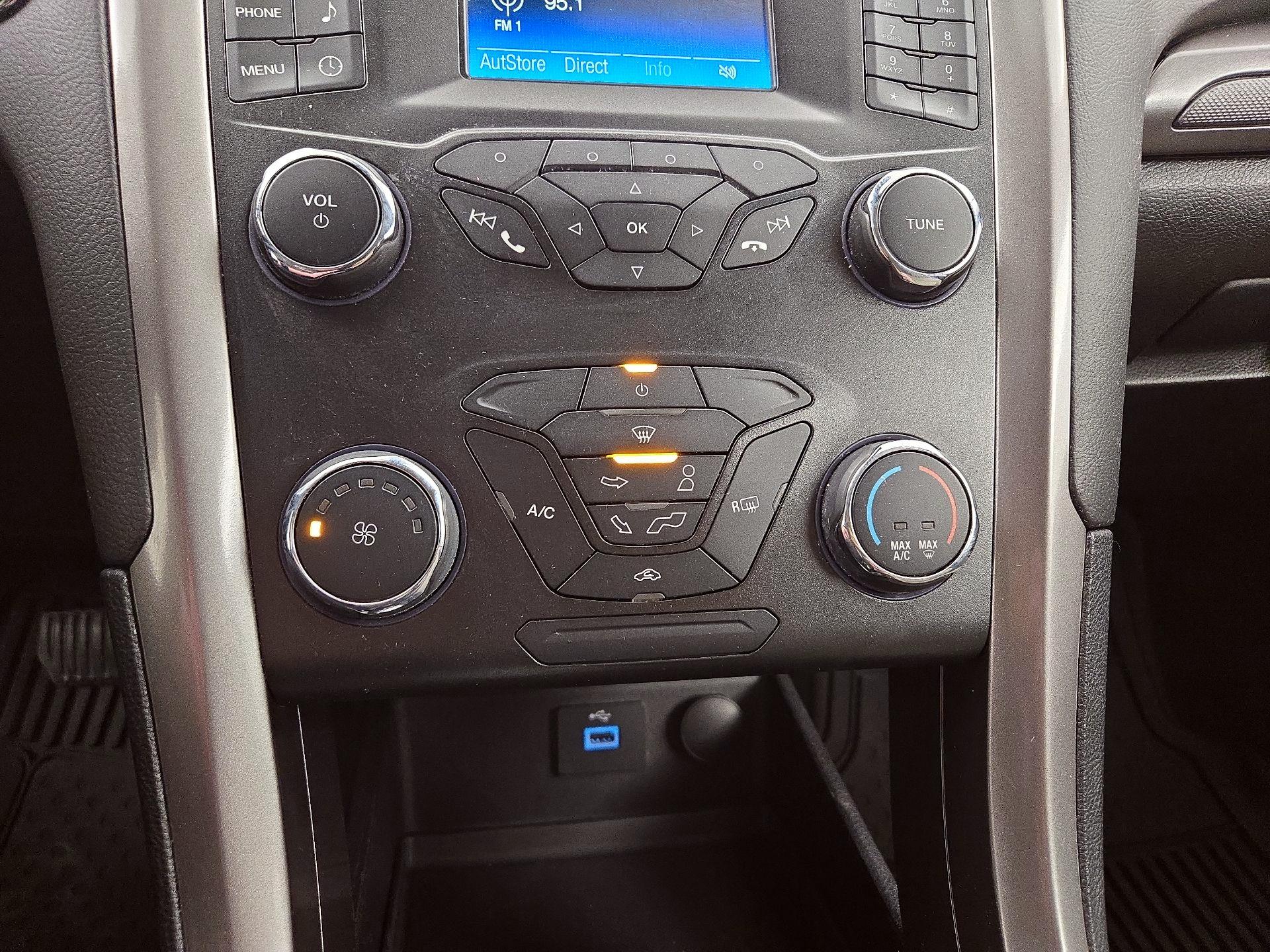 Thumbnail: 2019 Ford Fusion - 16