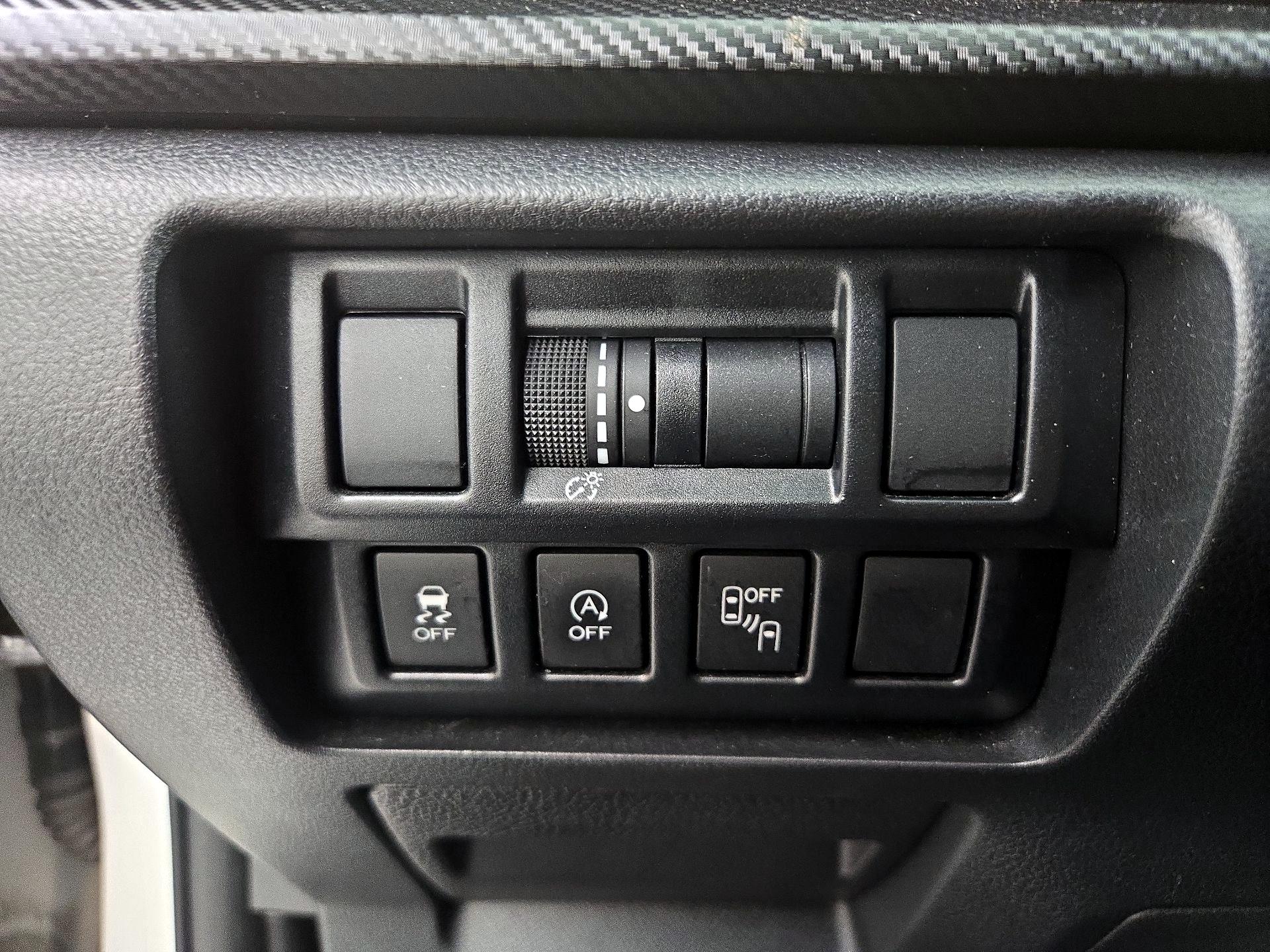 Thumbnail: 2020 Subaru Crosstrek - 13