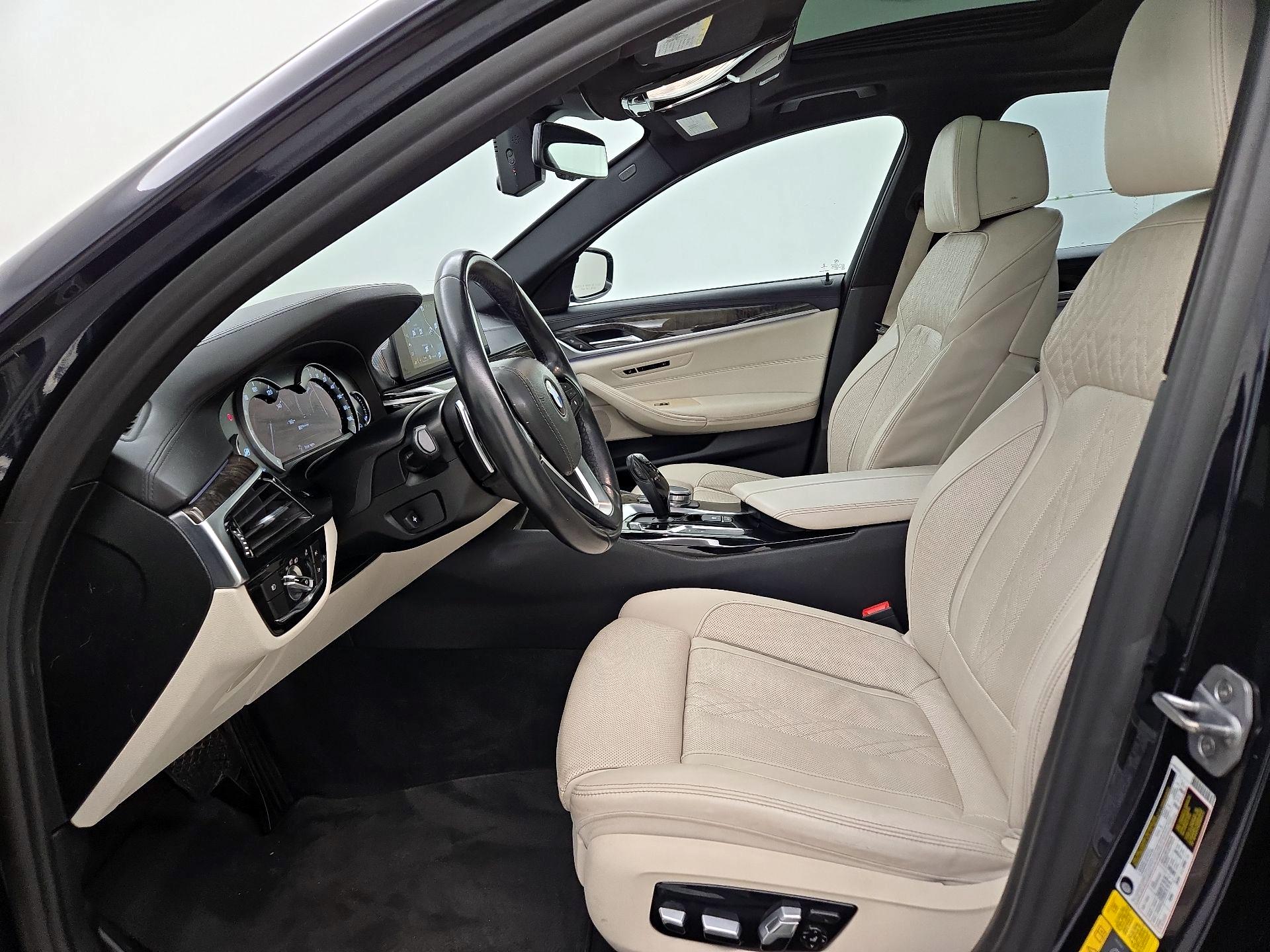 Thumbnail: 2018 BMW 5 Series - 11