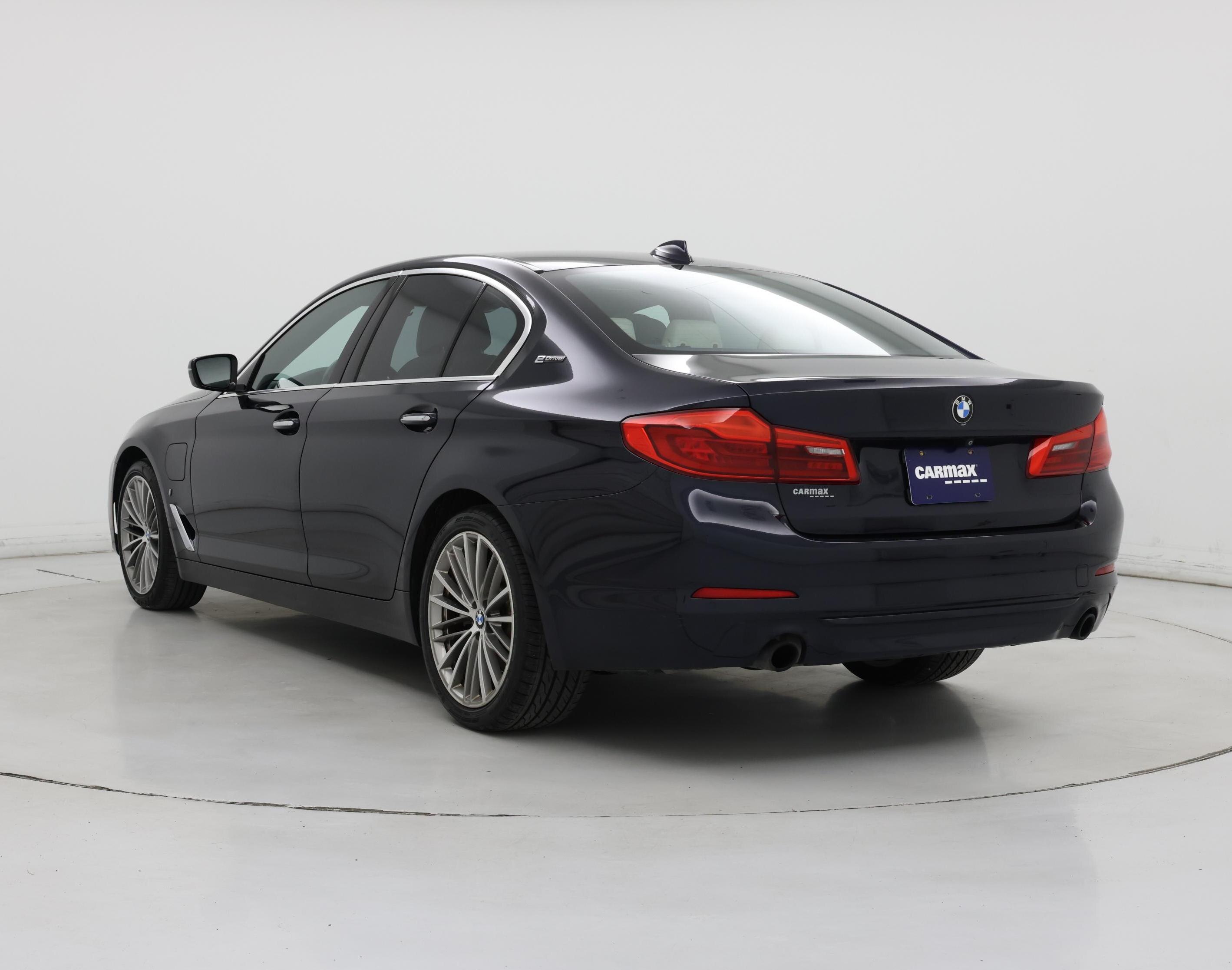 Thumbnail: 2018 BMW 5 Series - 2