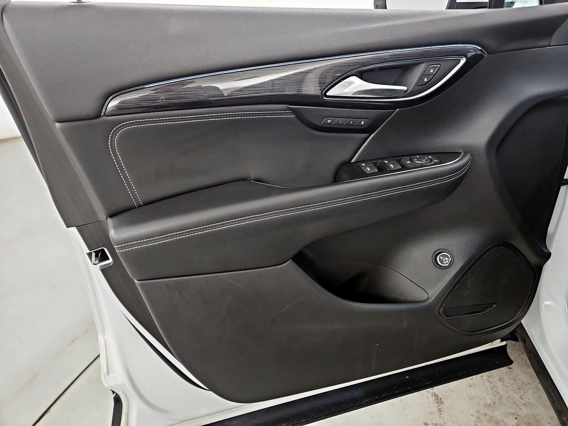 Thumbnail: 2023 Buick Envision - 12