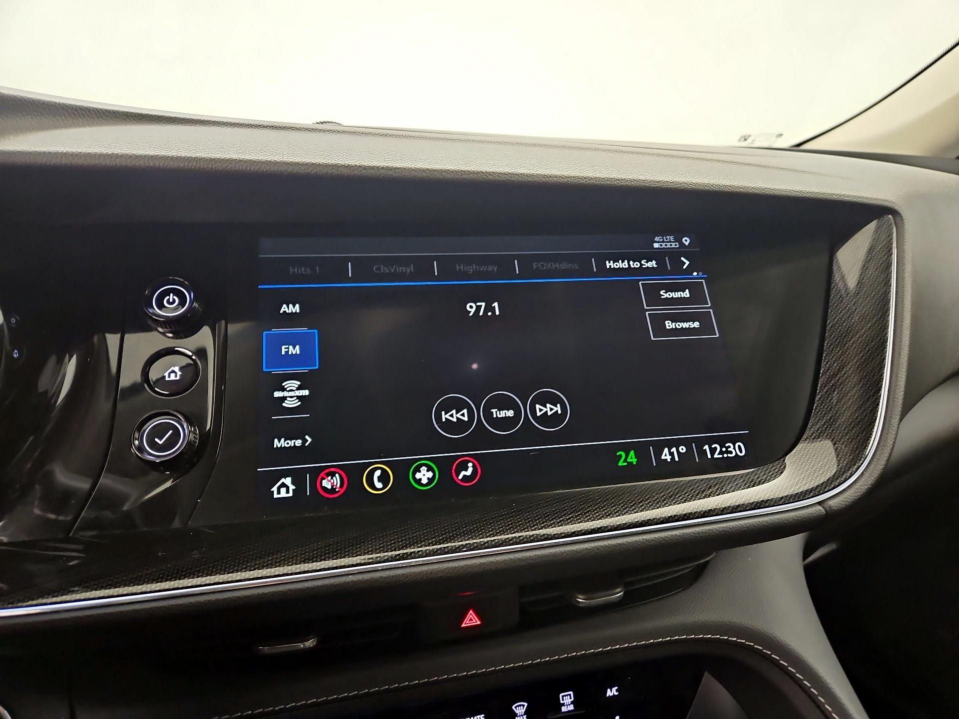 Thumbnail: 2023 Buick Envision - 15