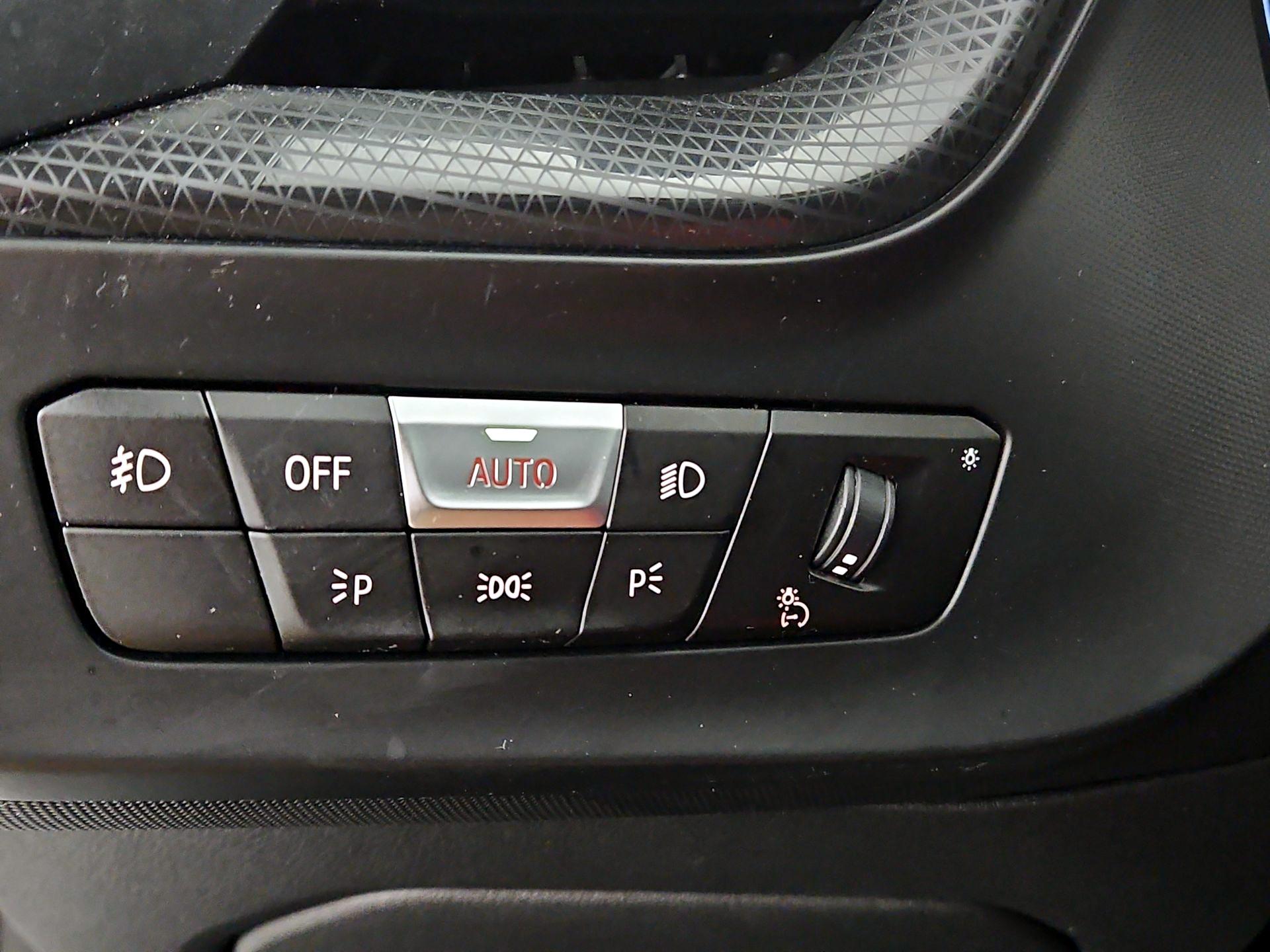 Thumbnail: 2021 BMW 2 Series - 13