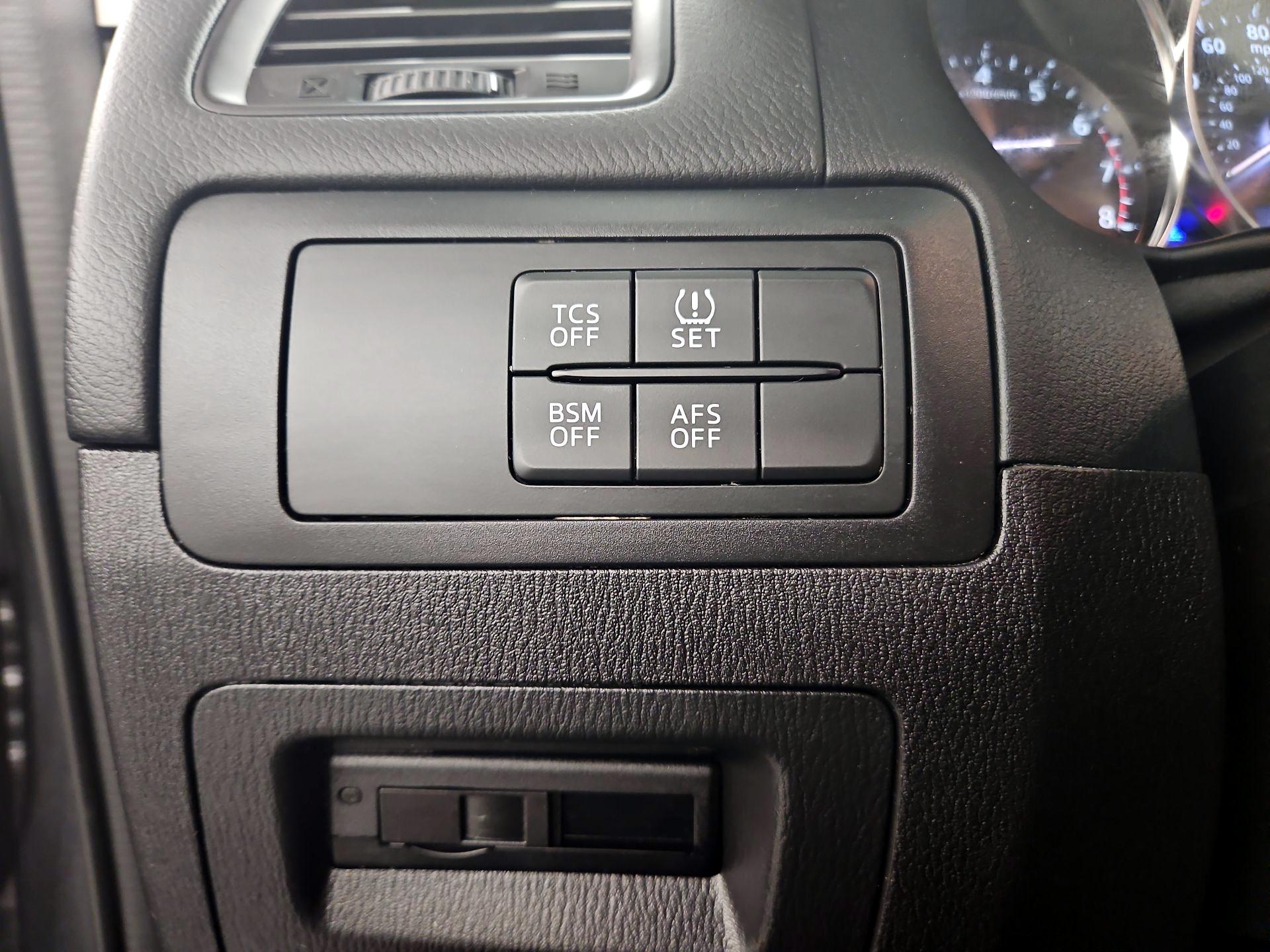 Thumbnail: 2014 Mazda CX-5 - 13