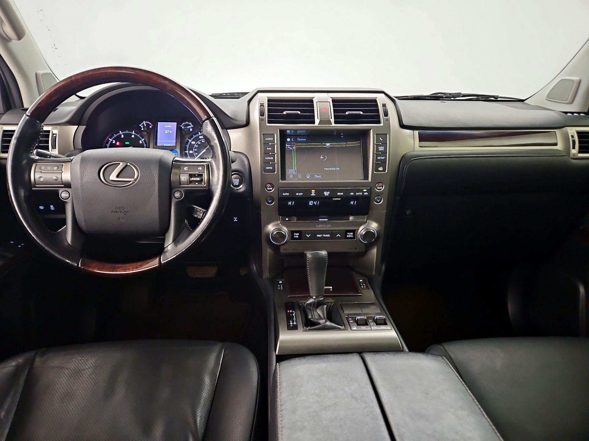 Thumbnail: 2017 Lexus GX - 9