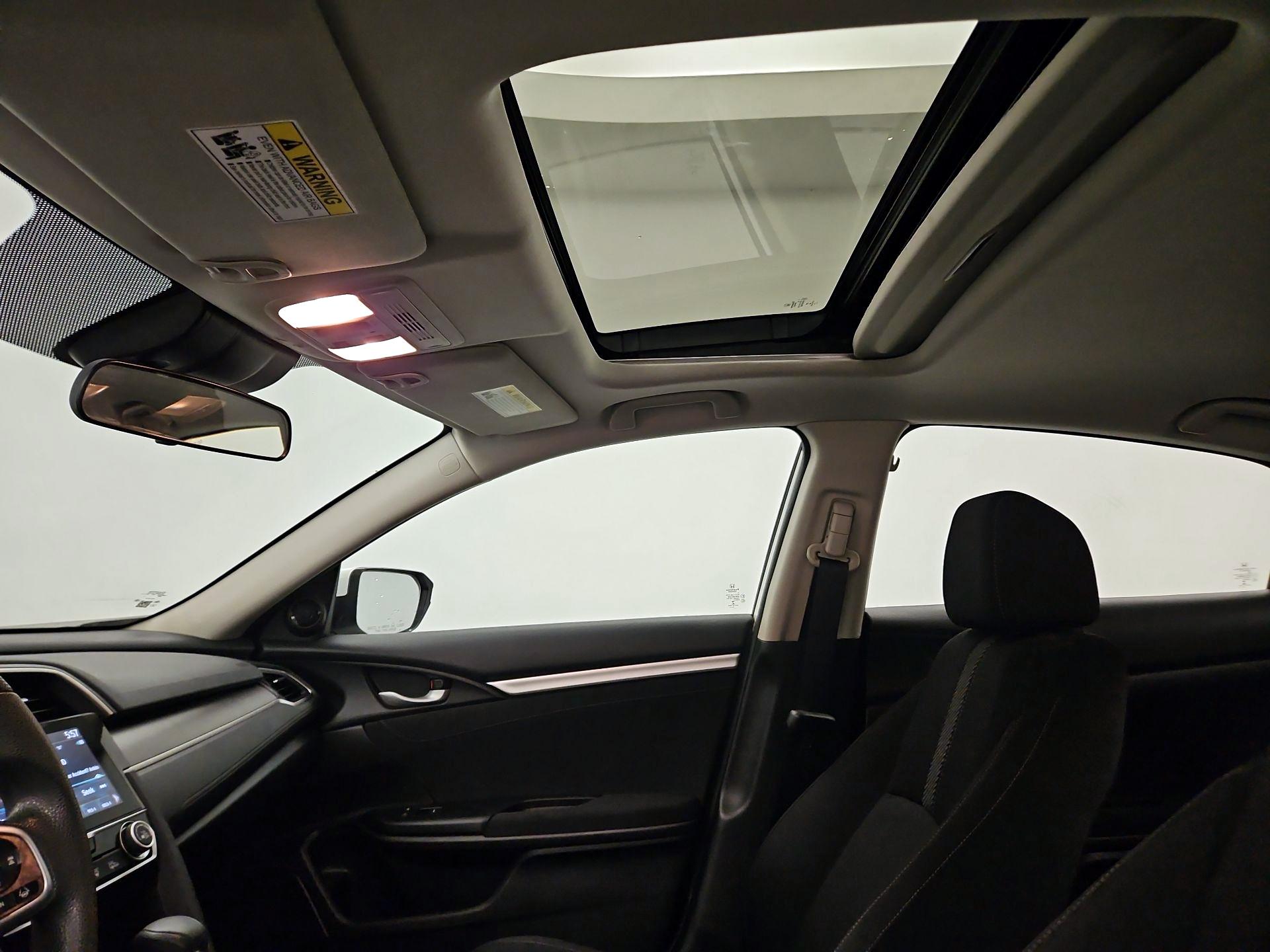 Thumbnail: 2017 Honda Civic - 19