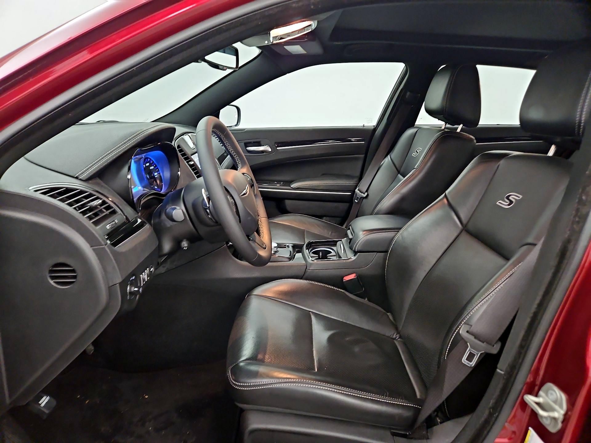 Thumbnail: 2023 Chrysler 300 - 11