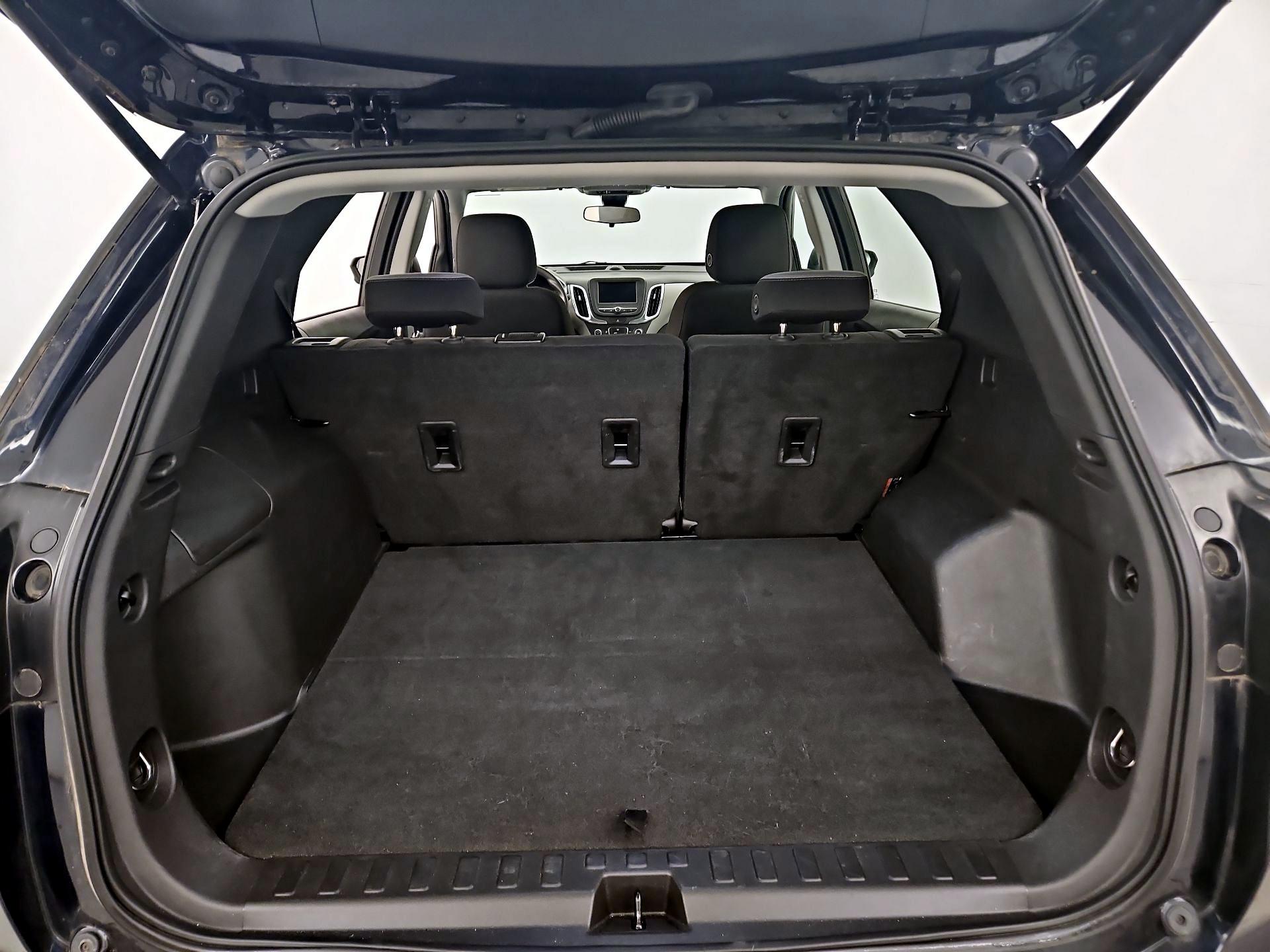 Thumbnail: 2020 Chevrolet Equinox - 20