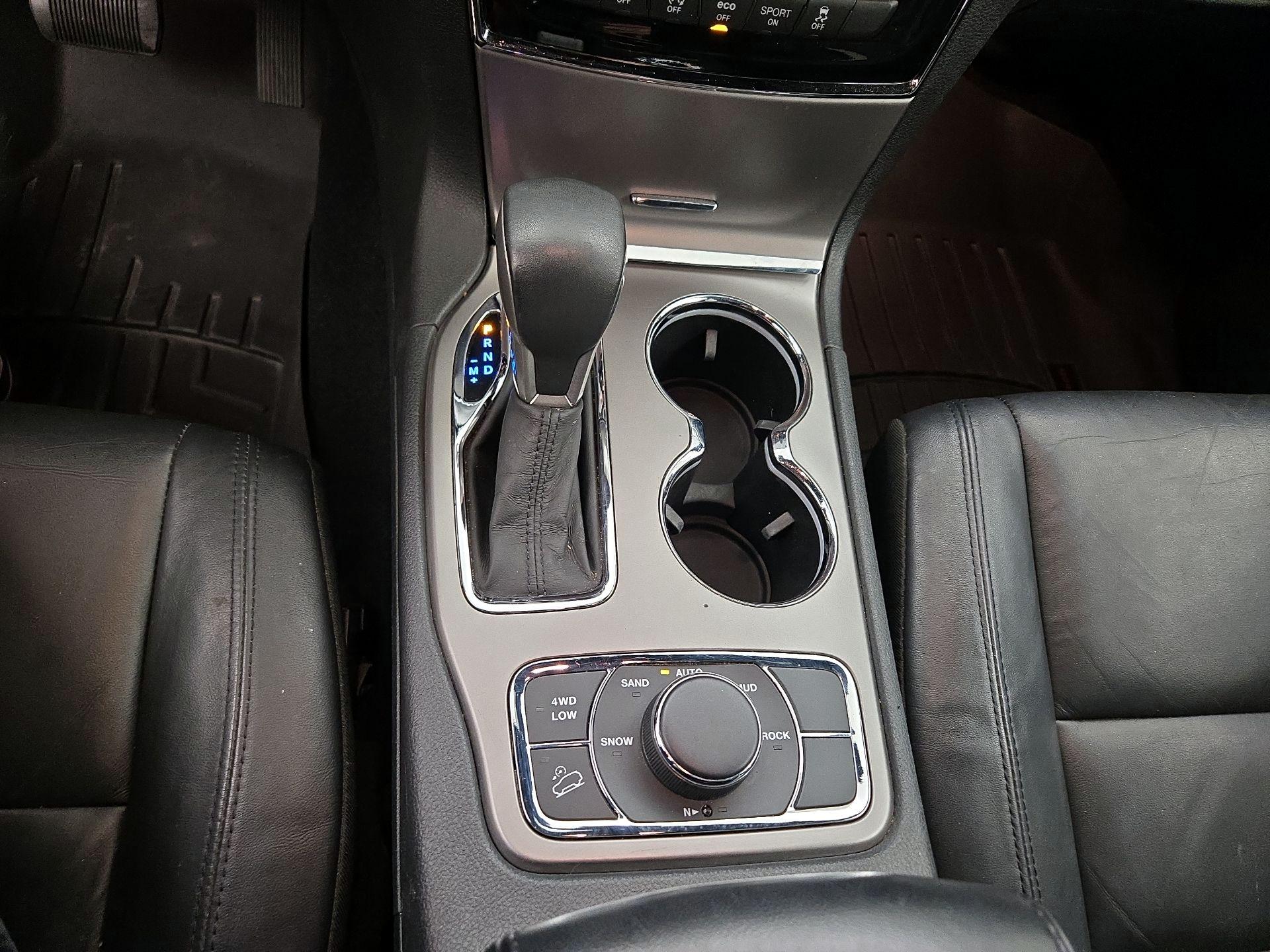 Thumbnail: 2019 Jeep Grand Cherokee - 18