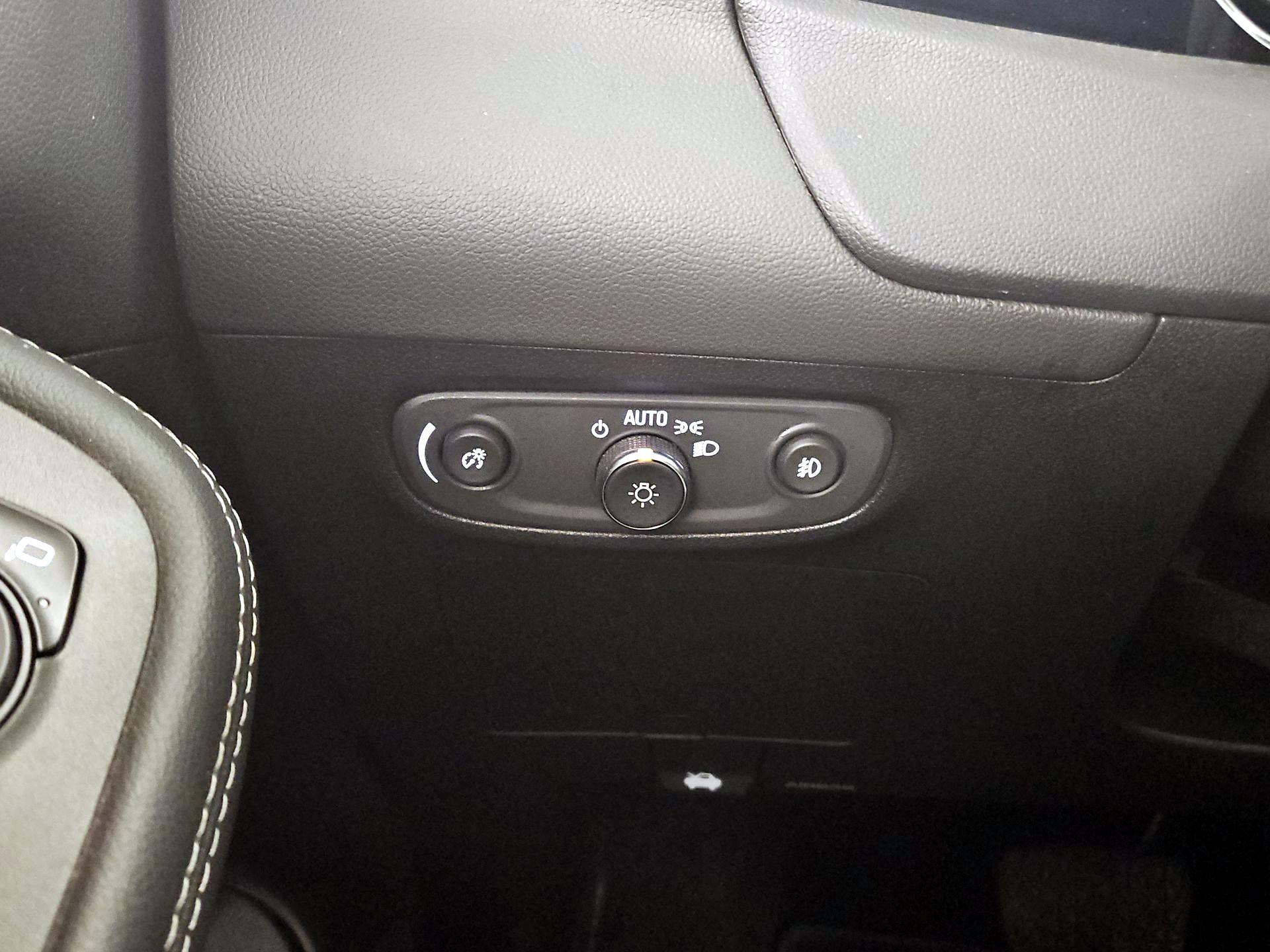 Thumbnail: 2021 Buick Encore GX - 13