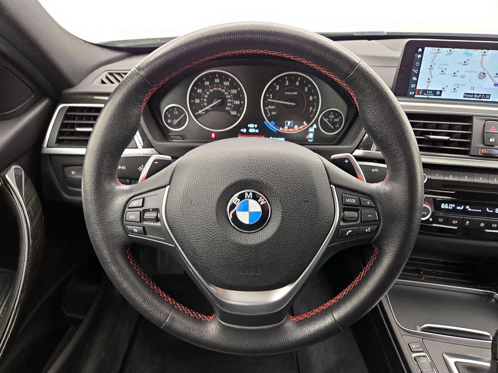 Thumbnail: 2018 BMW 3 Series - 10