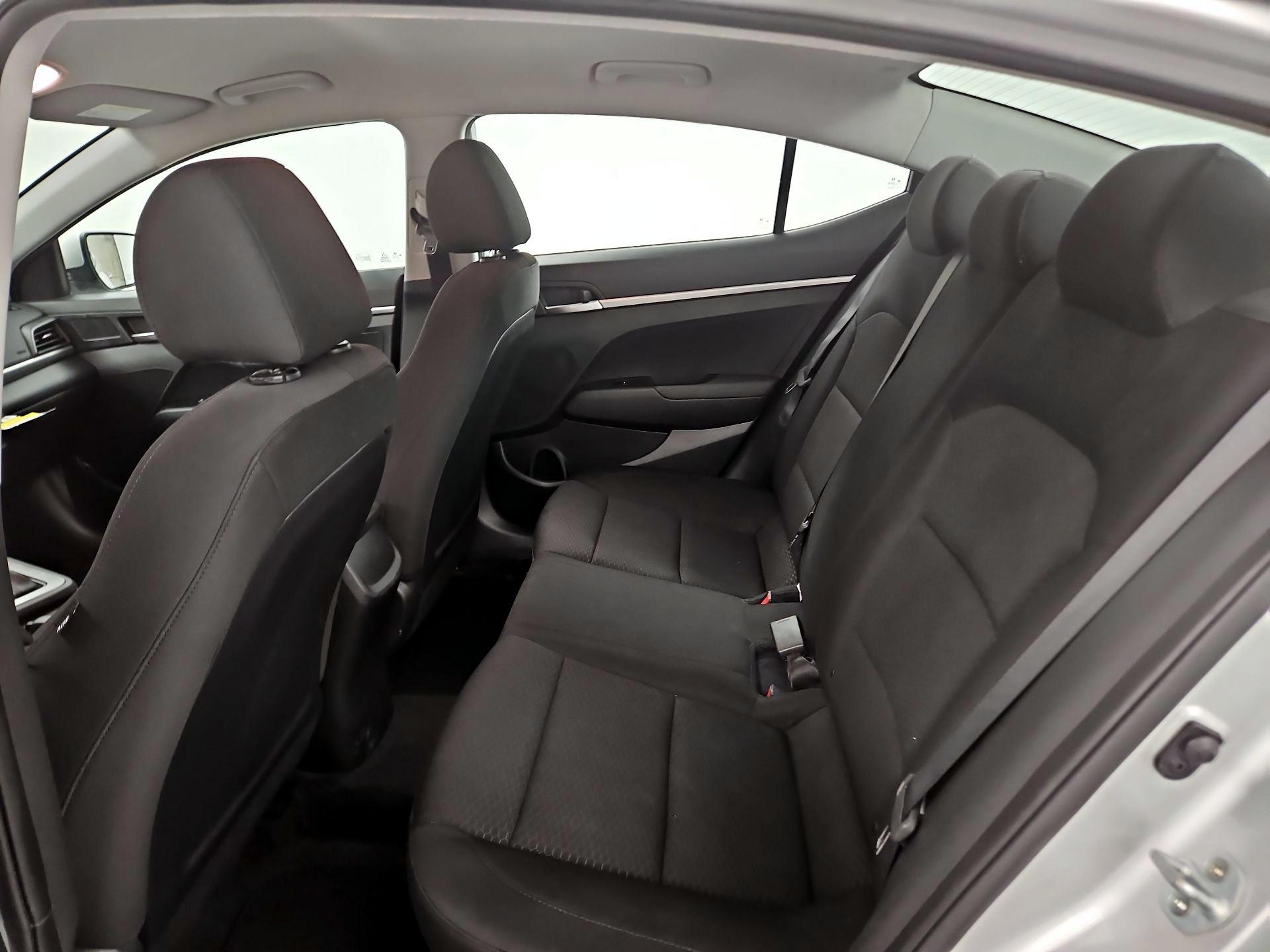 Thumbnail: 2019 Hyundai Elantra - 19