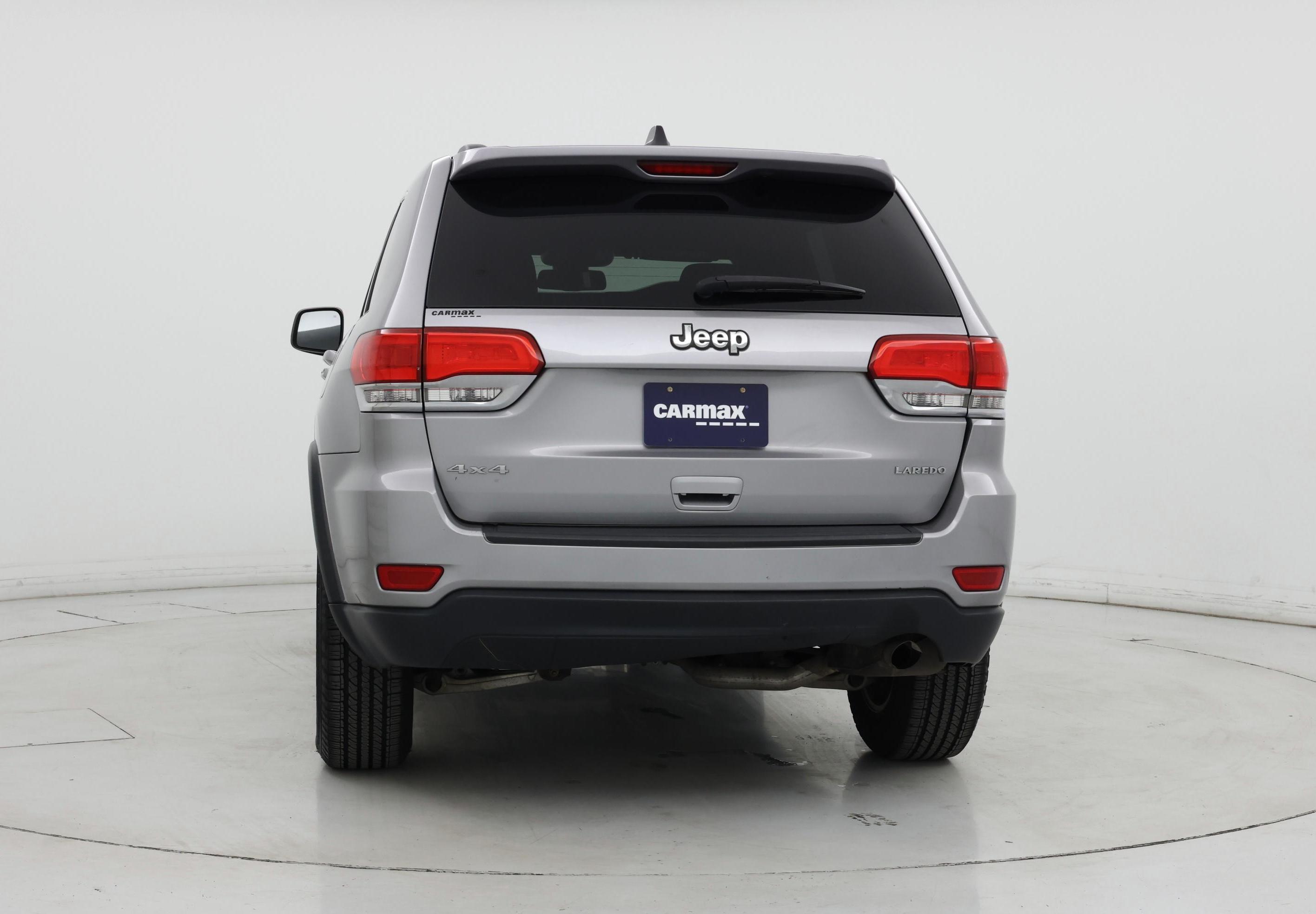 Thumbnail: 2015 Jeep Grand Cherokee - 6