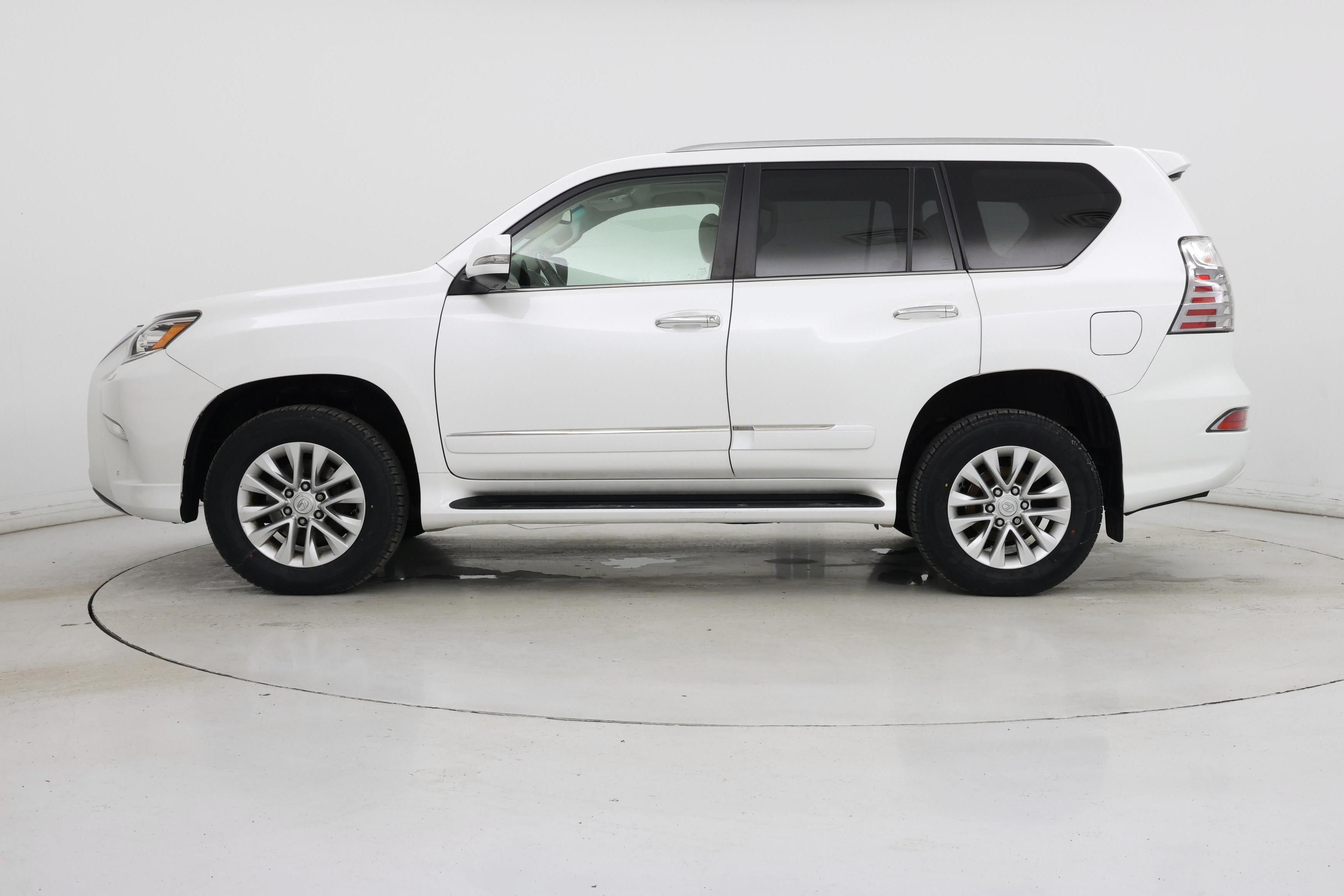 Thumbnail: 2018 Lexus GX - 3