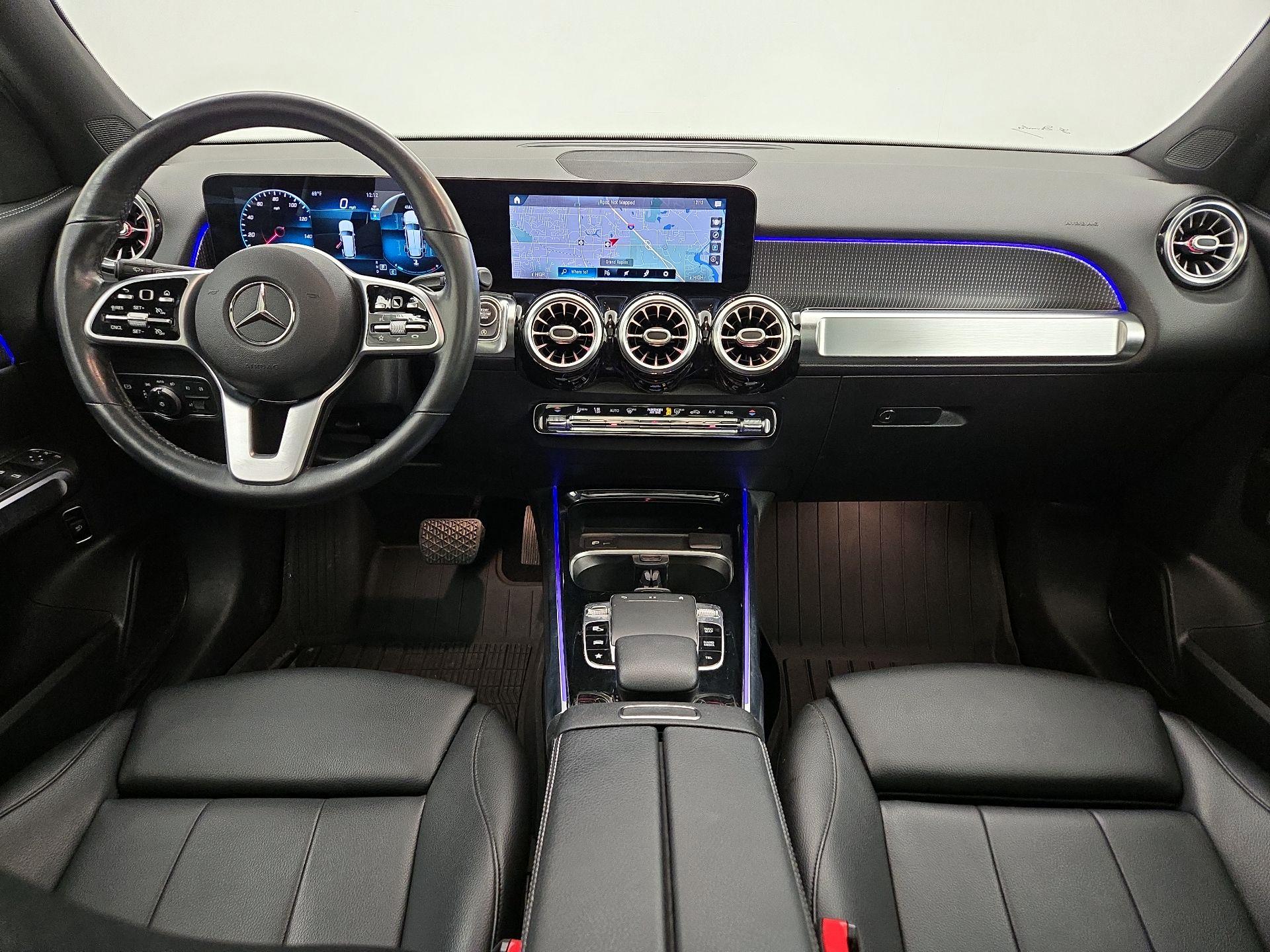 Thumbnail: 2020 Mercedes-Benz GLB - 9